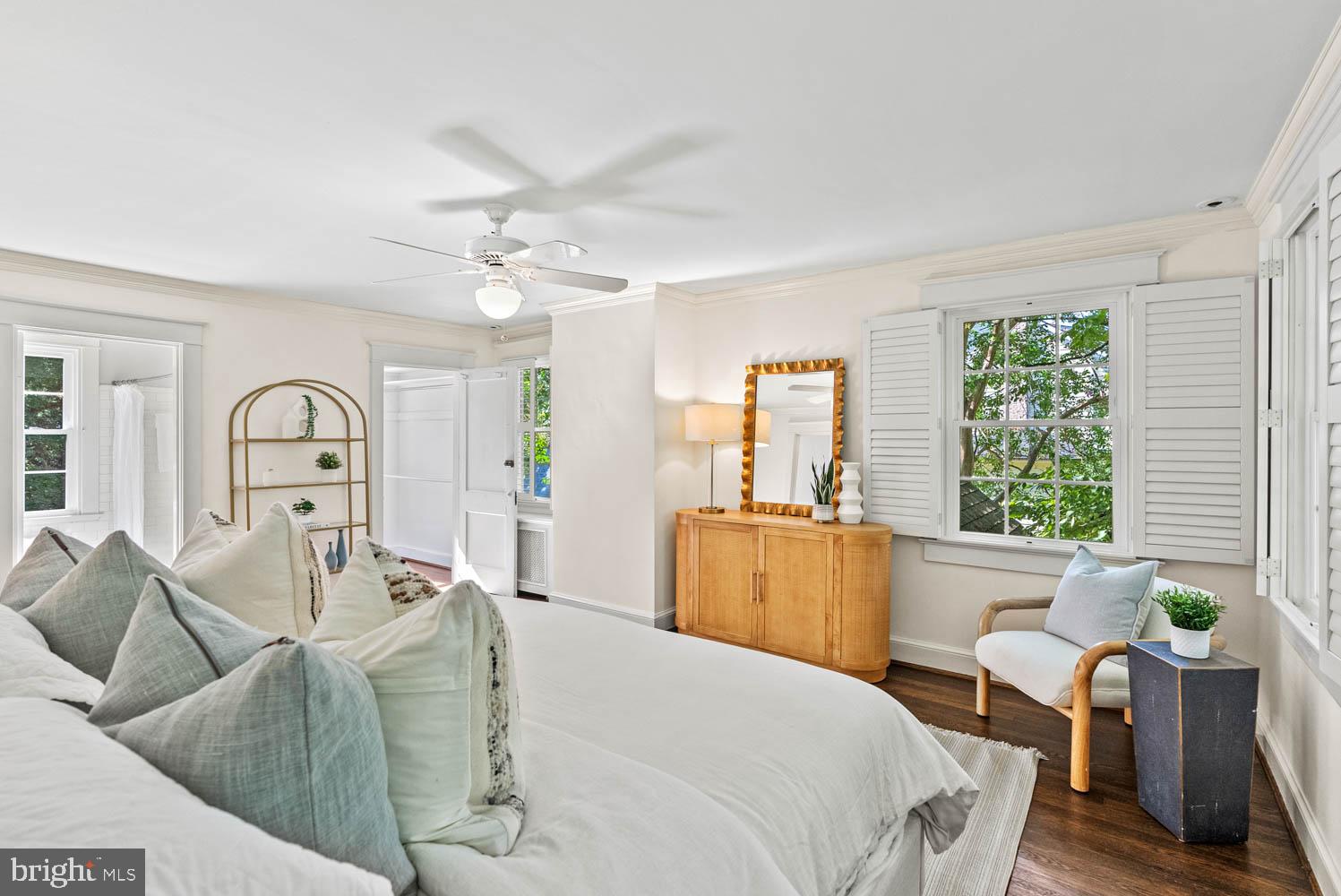 CHEVY CHASE - Residential