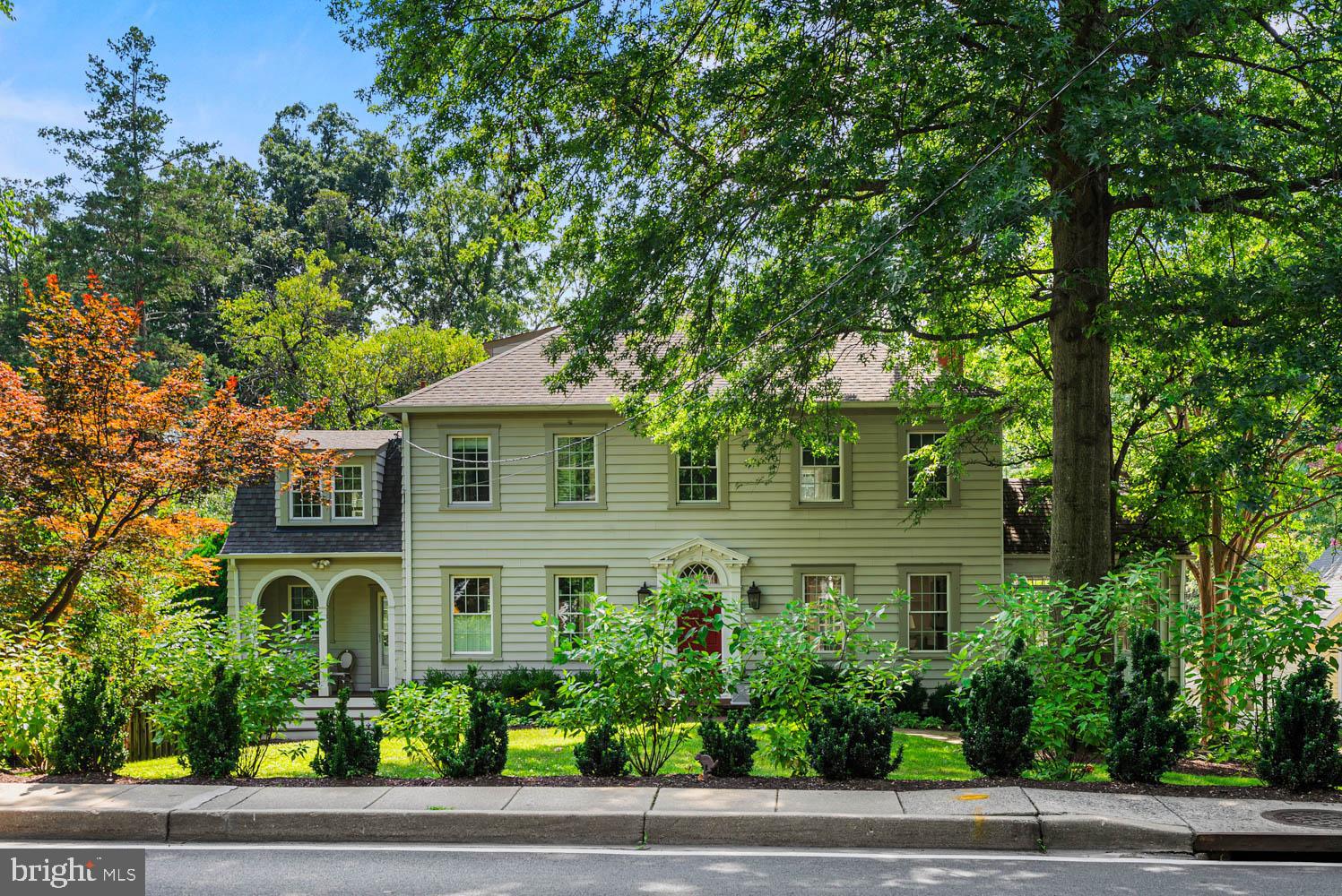 CHEVY CHASE - Residential