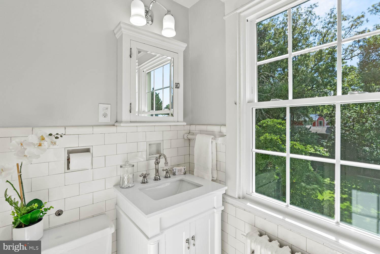 CHEVY CHASE - Residential