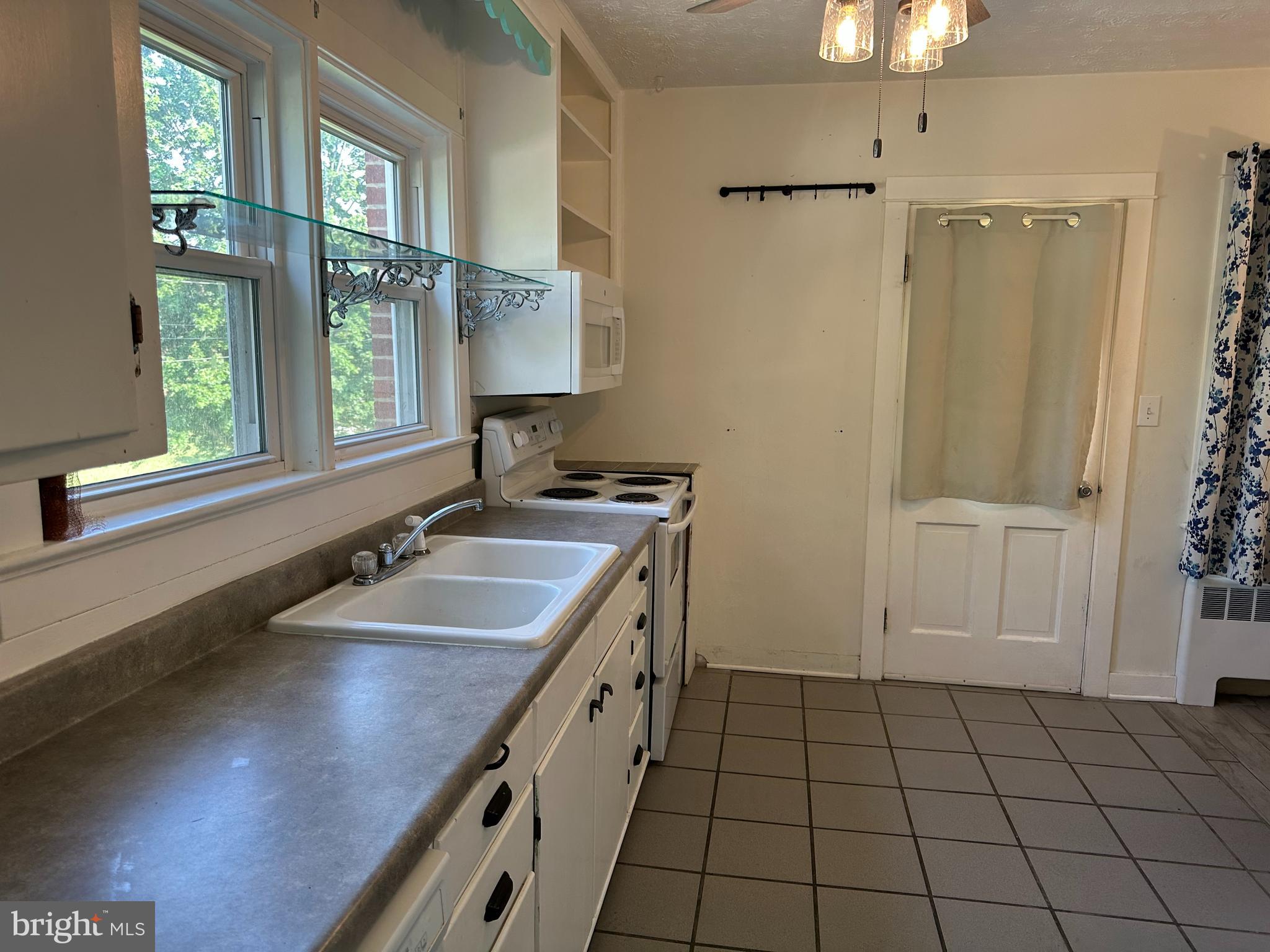 BLUE RIDGE TERRACE - Residential