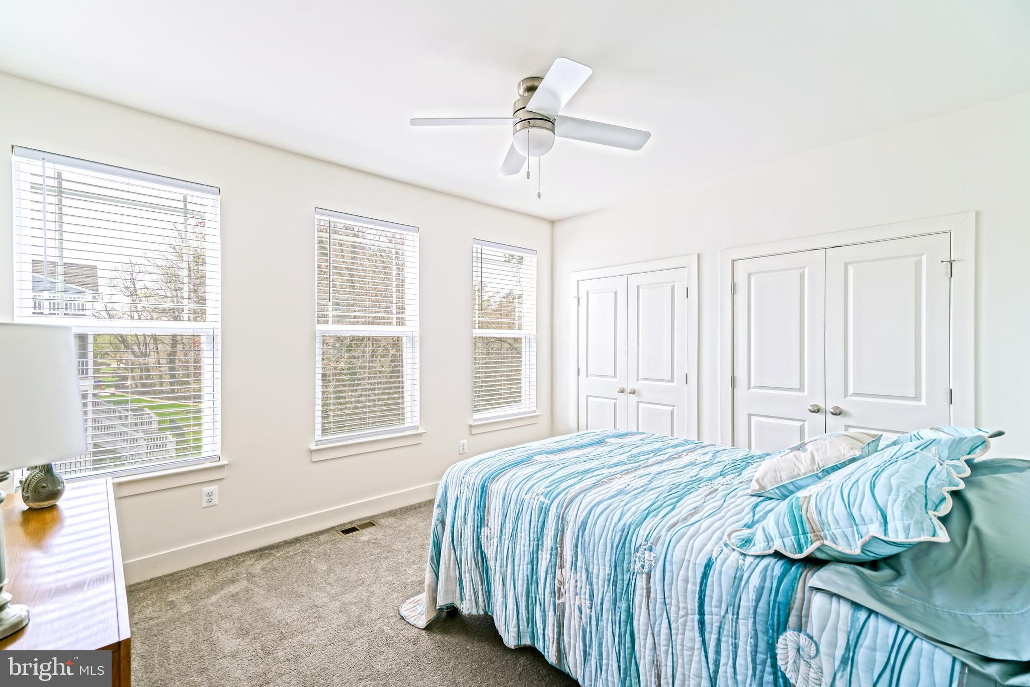 OYSTER HOUSE VILLAGE - Residential