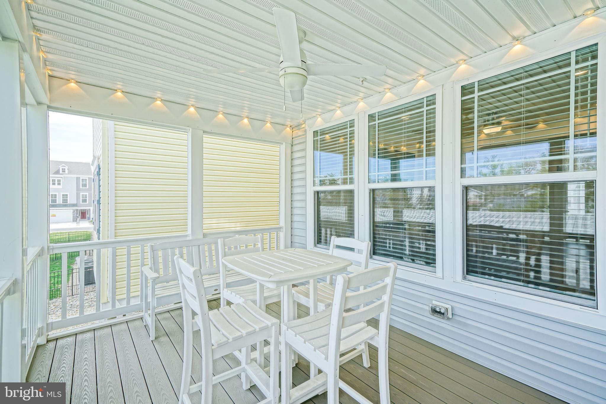 OYSTER HOUSE VILLAGE - Residential
