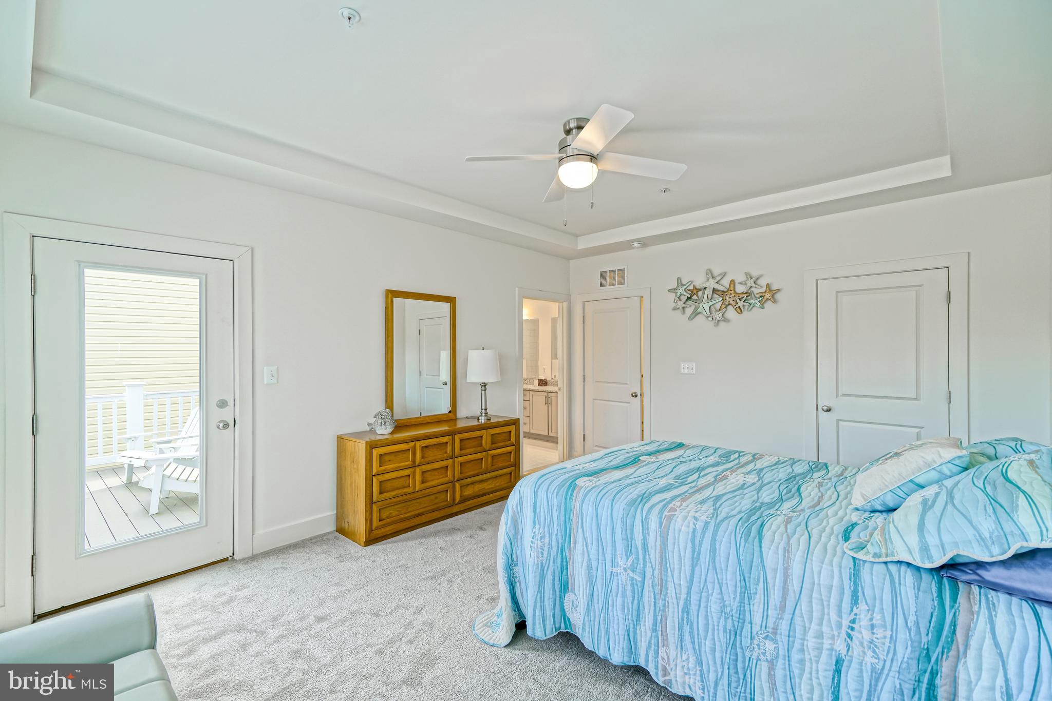OYSTER HOUSE VILLAGE - Residential