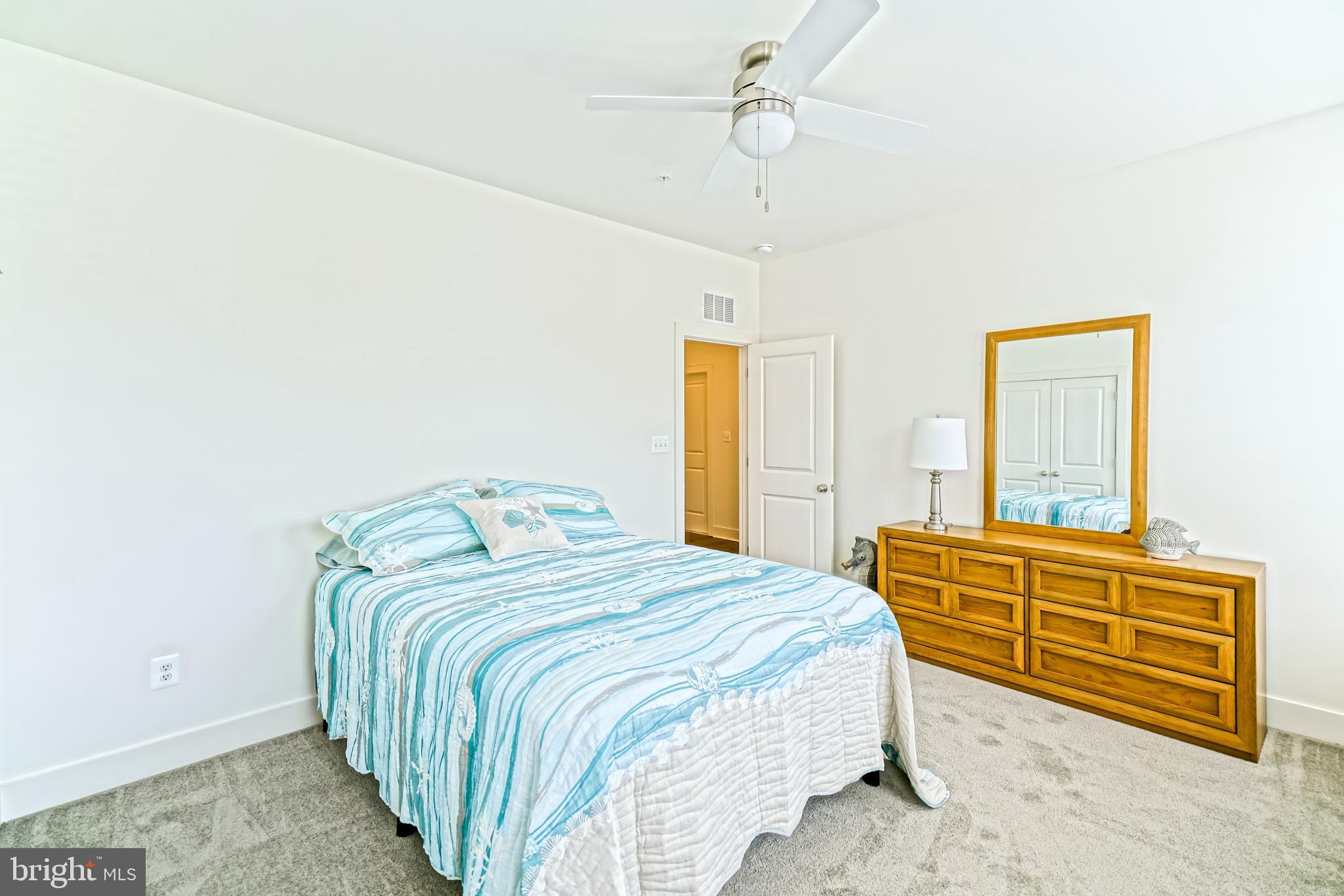 OYSTER HOUSE VILLAGE - Residential