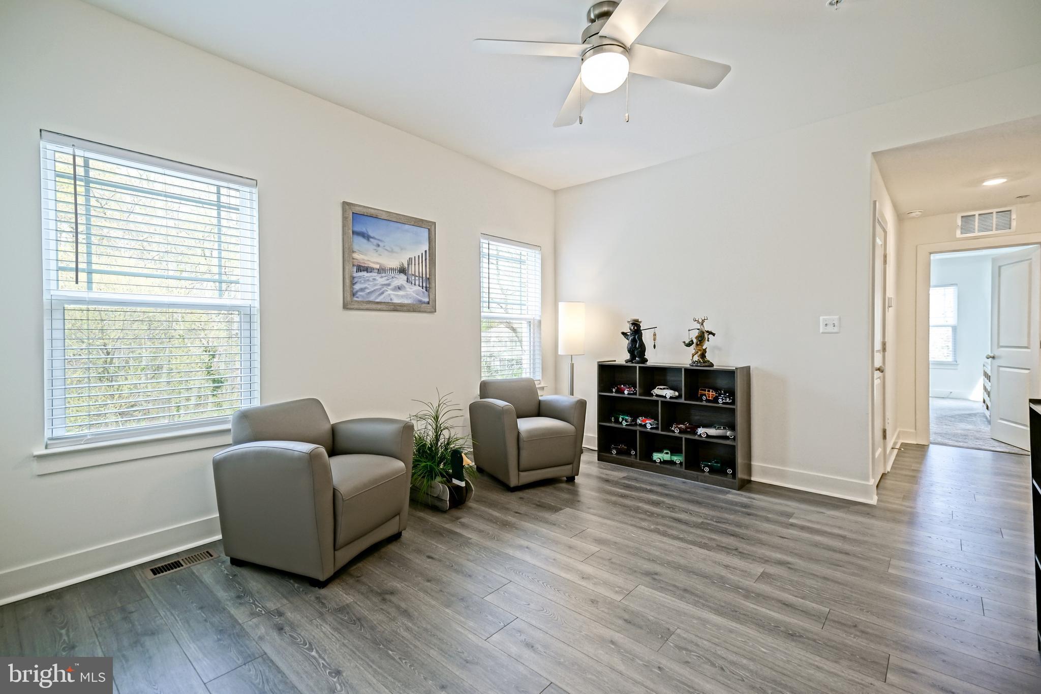 OYSTER HOUSE VILLAGE - Residential