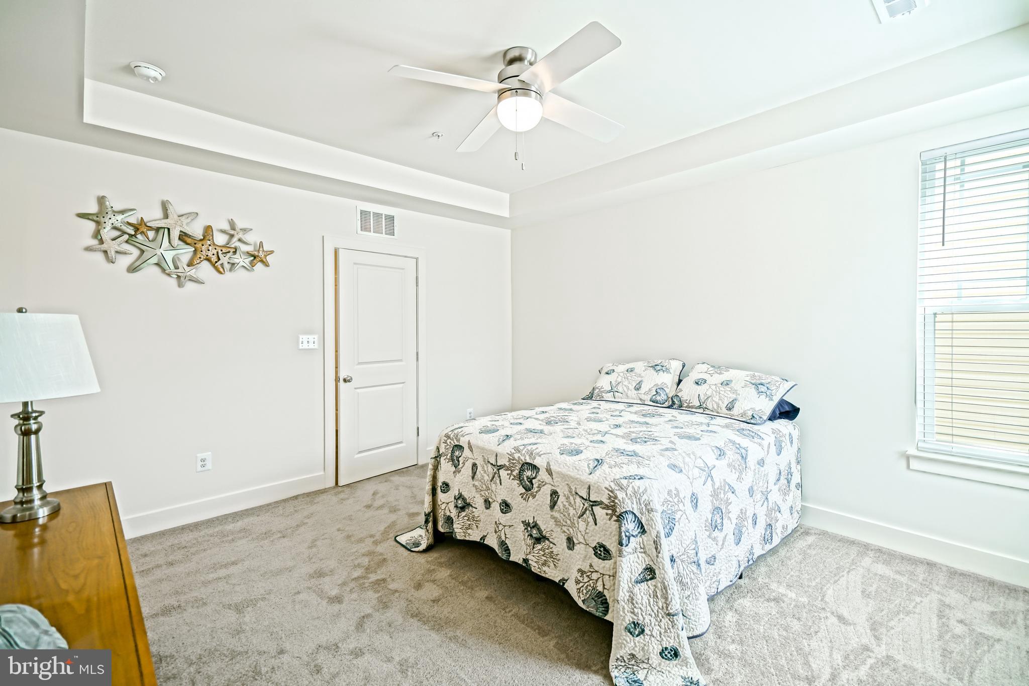 OYSTER HOUSE VILLAGE - Residential