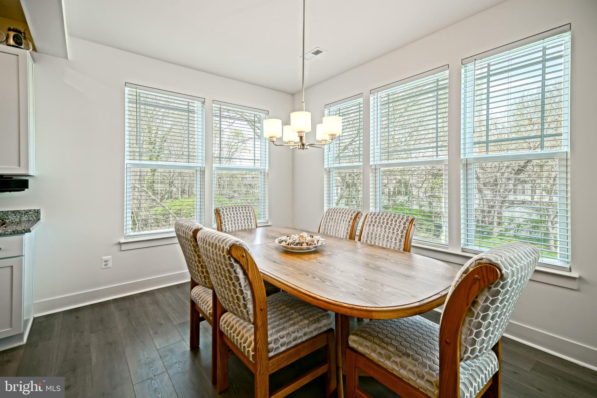 OYSTER HOUSE VILLAGE - Residential