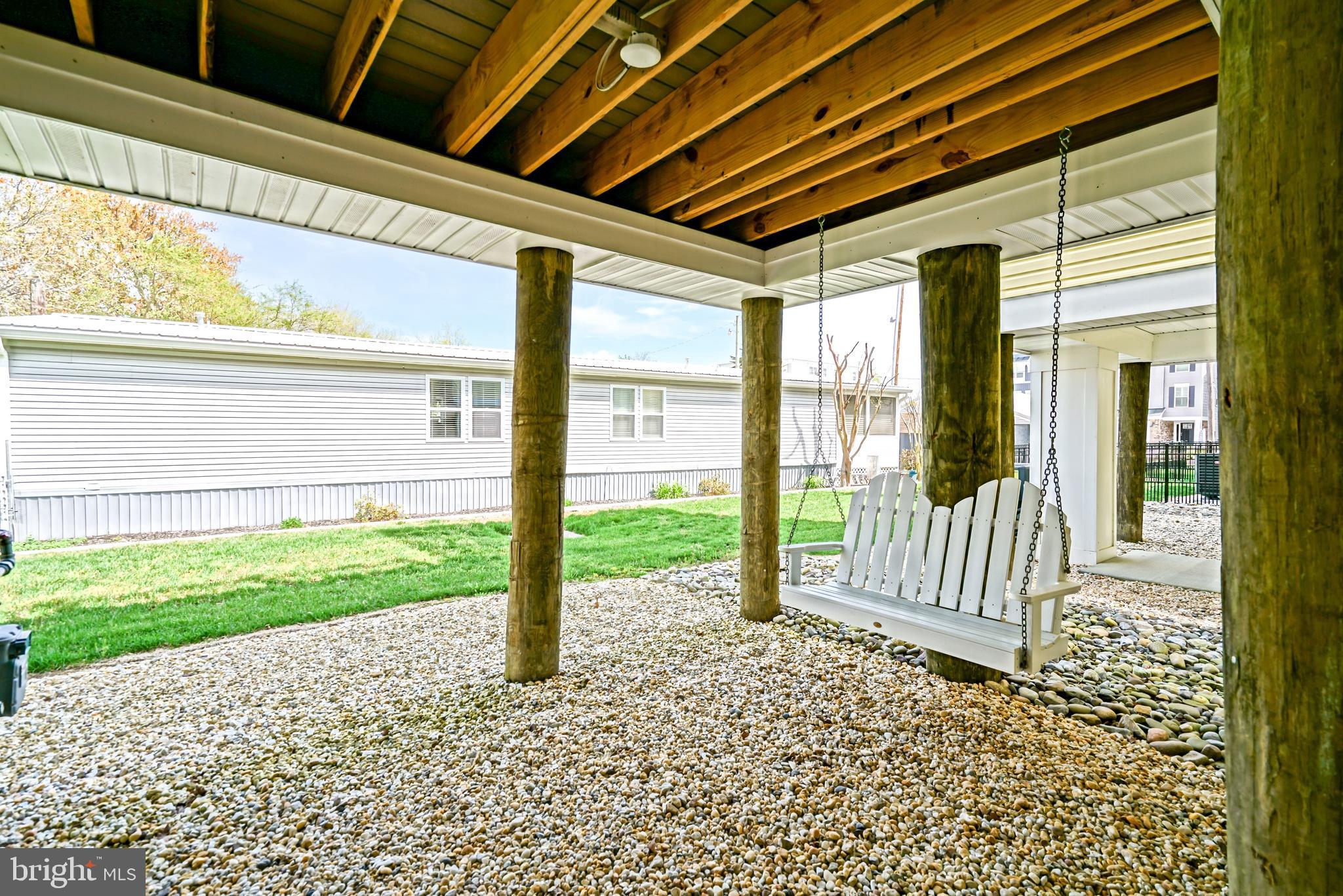 OYSTER HOUSE VILLAGE - Residential