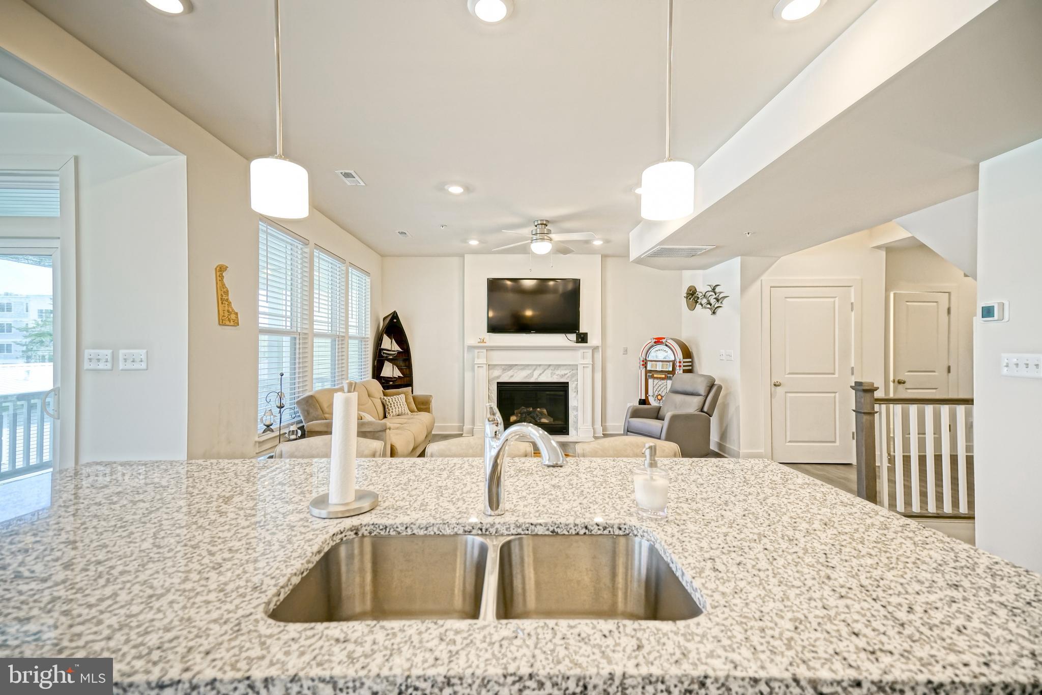 OYSTER HOUSE VILLAGE - Residential