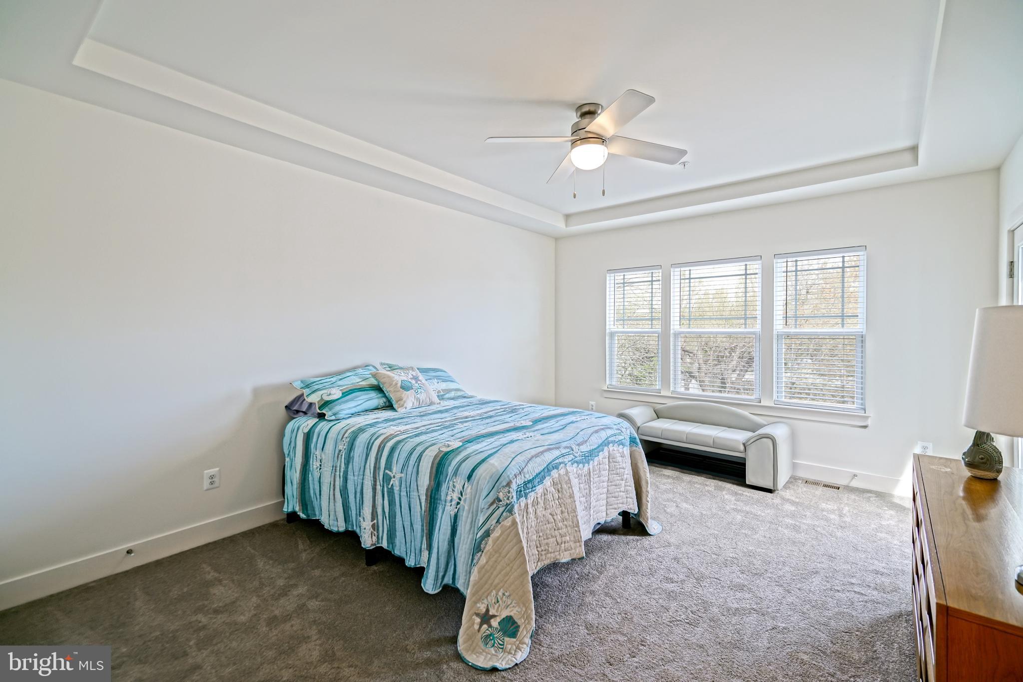 OYSTER HOUSE VILLAGE - Residential