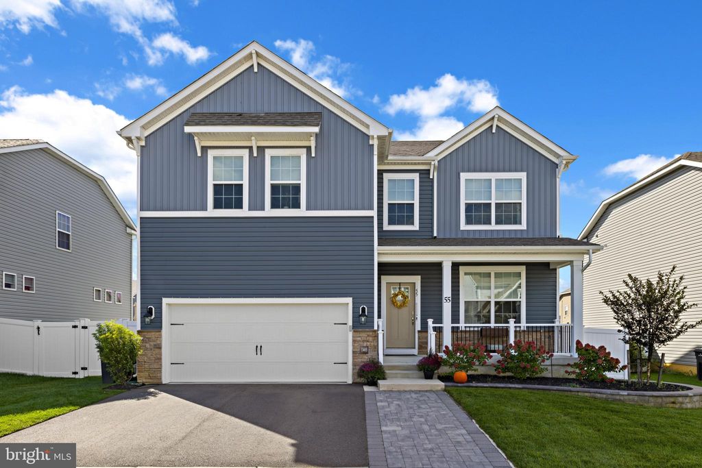 Photo of 55 Holloway Avenue, MANAHAWKIN, NJ 08050 (MLS # NJOC2037416)