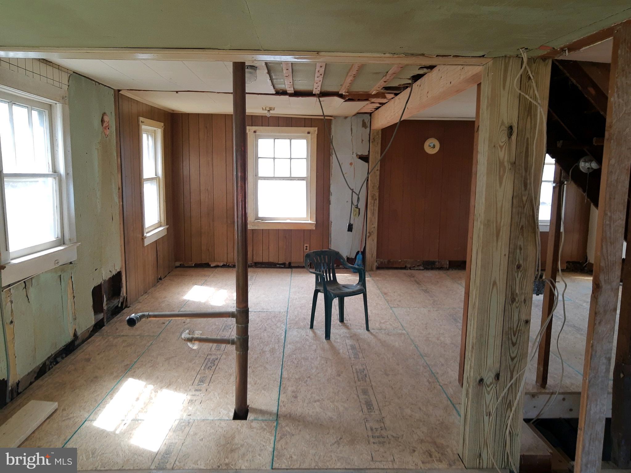 REISTERSTOWN - Residential