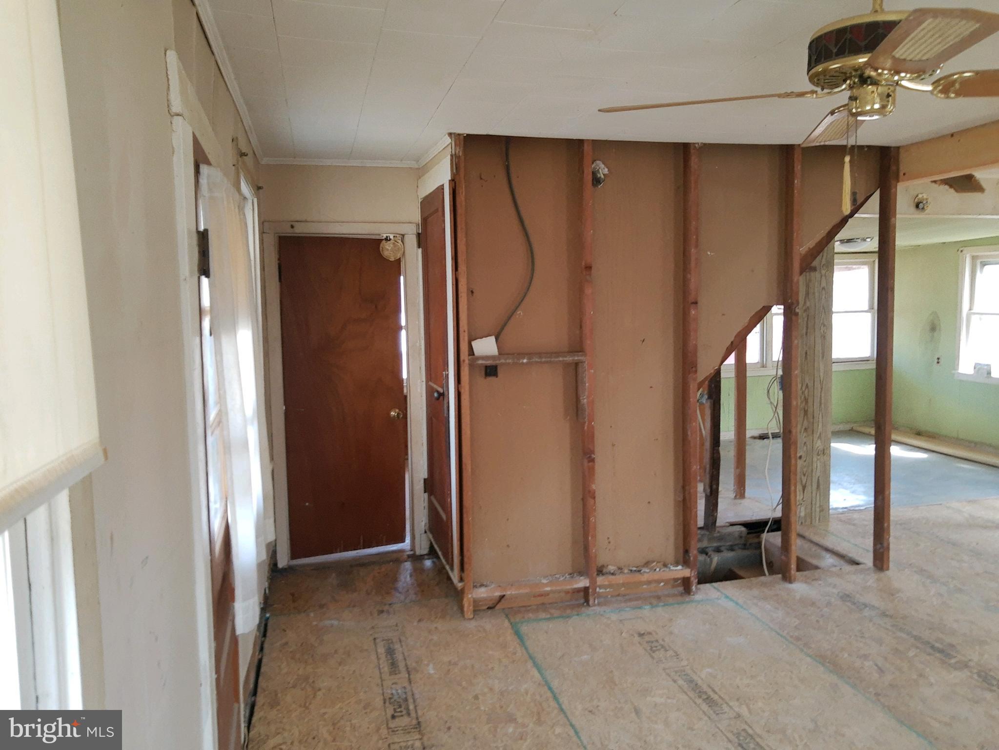 REISTERSTOWN - Residential