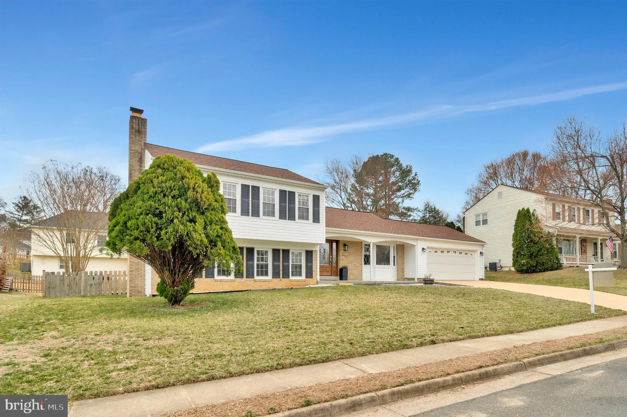 Springfield, Virginia 22153, United States, 3 Bedrooms Bedrooms, ,3 BathroomsBathrooms,Residential,Contingent,83893