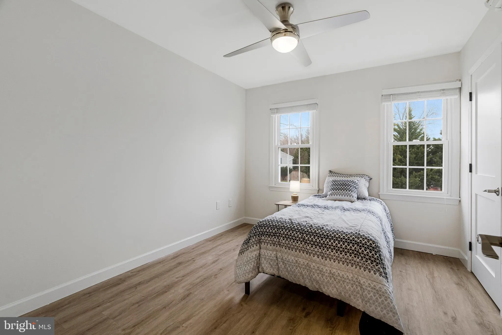 Springfield, Virginia 22153, United States, 3 Bedrooms Bedrooms, ,3 BathroomsBathrooms,Residential,Contingent,83893