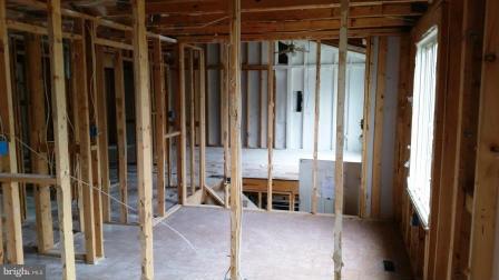 BRITINAY - Residential