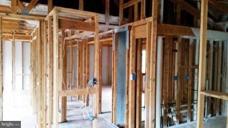 BRITINAY - Residential