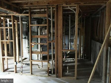 BRITINAY - Residential