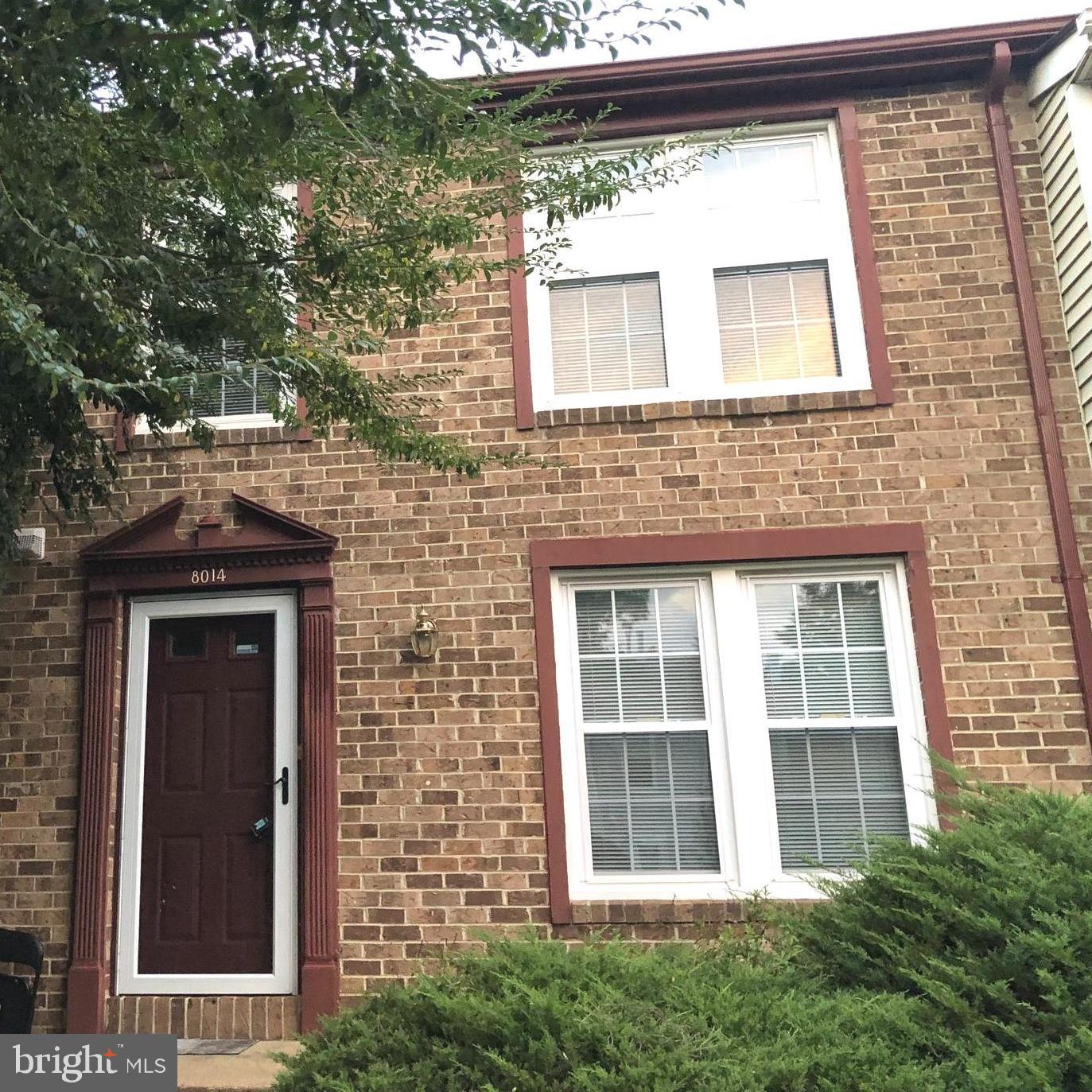 COURTS OF TYSONS - Residential Lease