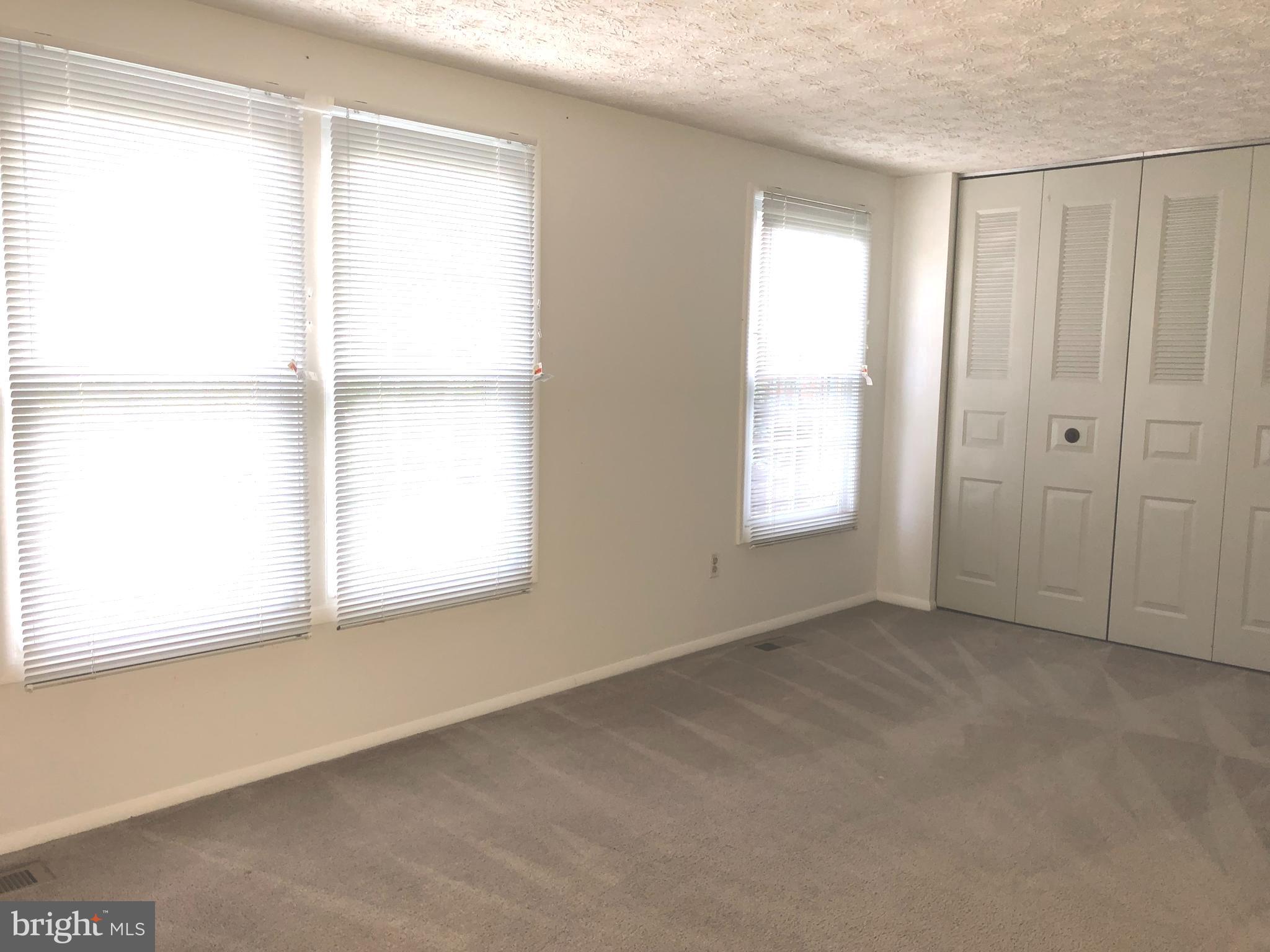 COURTS OF TYSONS - Residential Lease