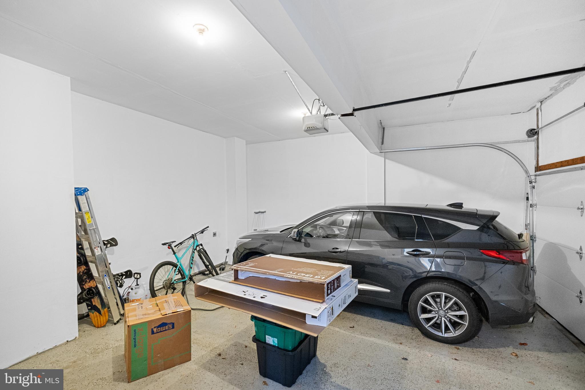 ASHLEIGH - Residential