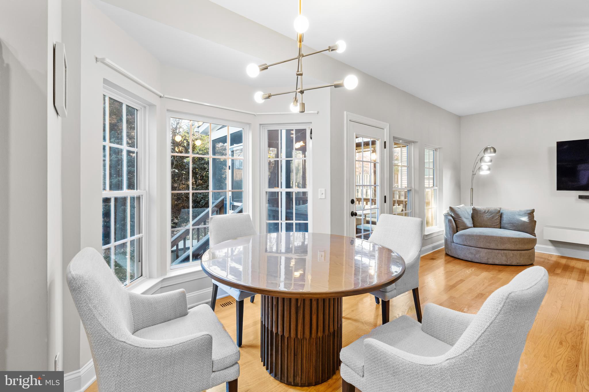 ASHLEIGH - Residential