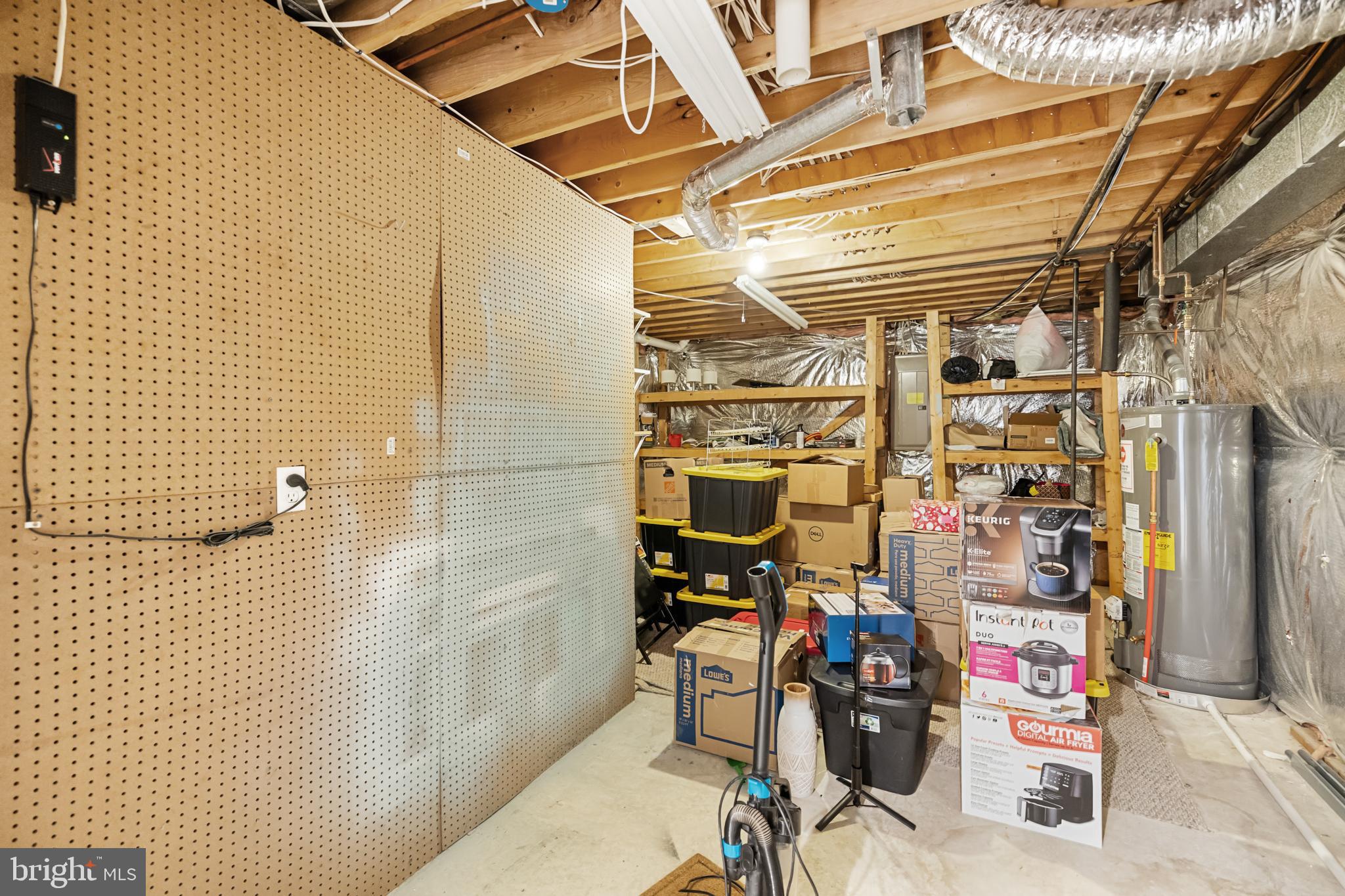 ASHLEIGH - Residential