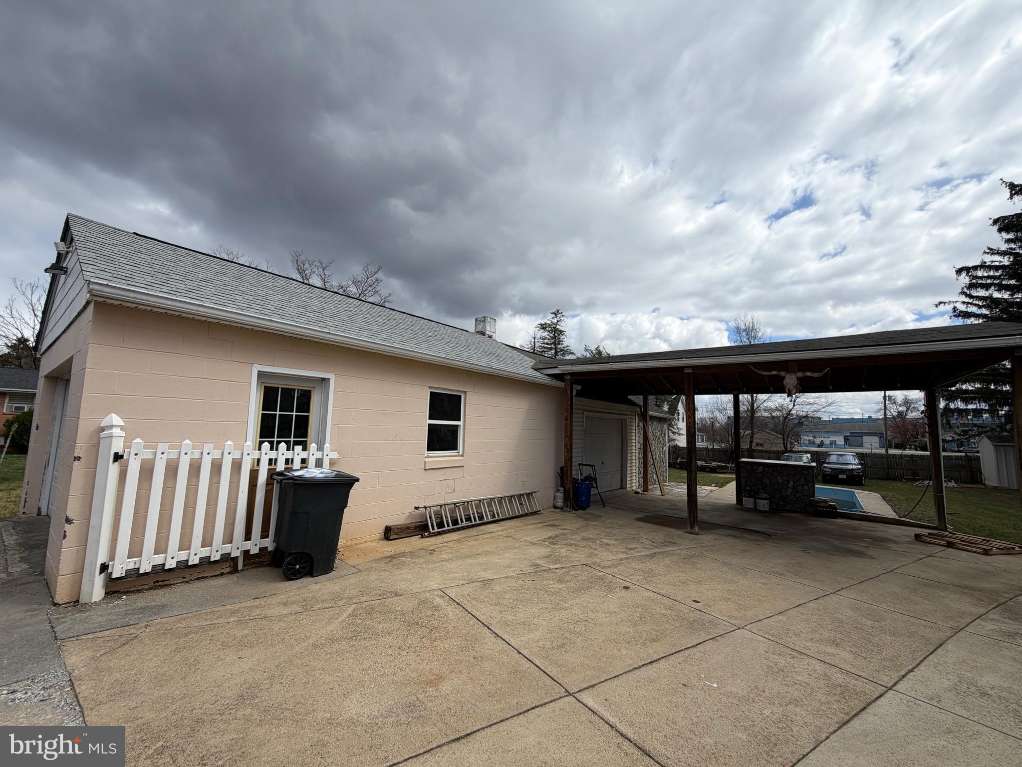 MILTON VALLEY - Residential