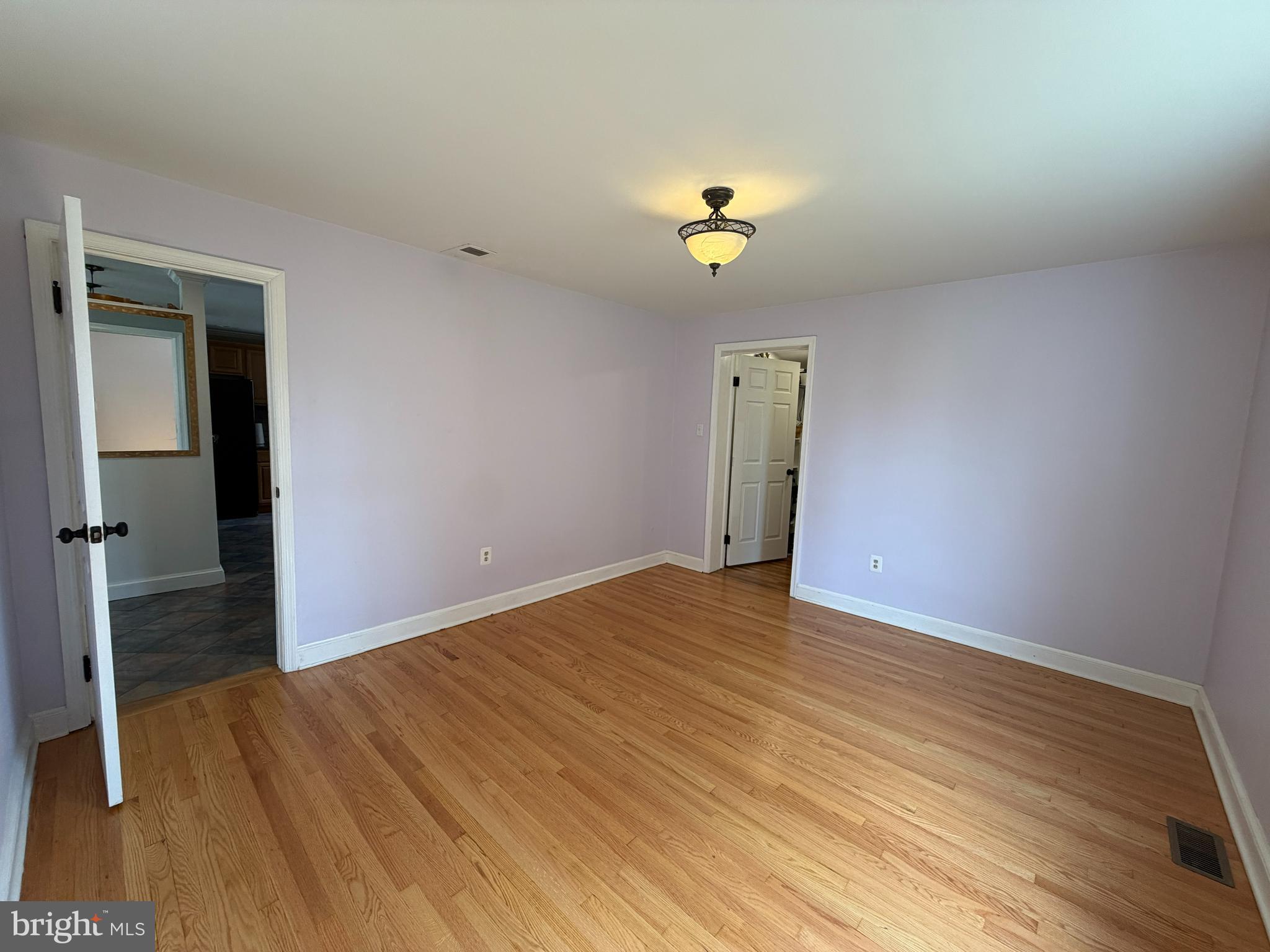 MILTON VALLEY - Residential