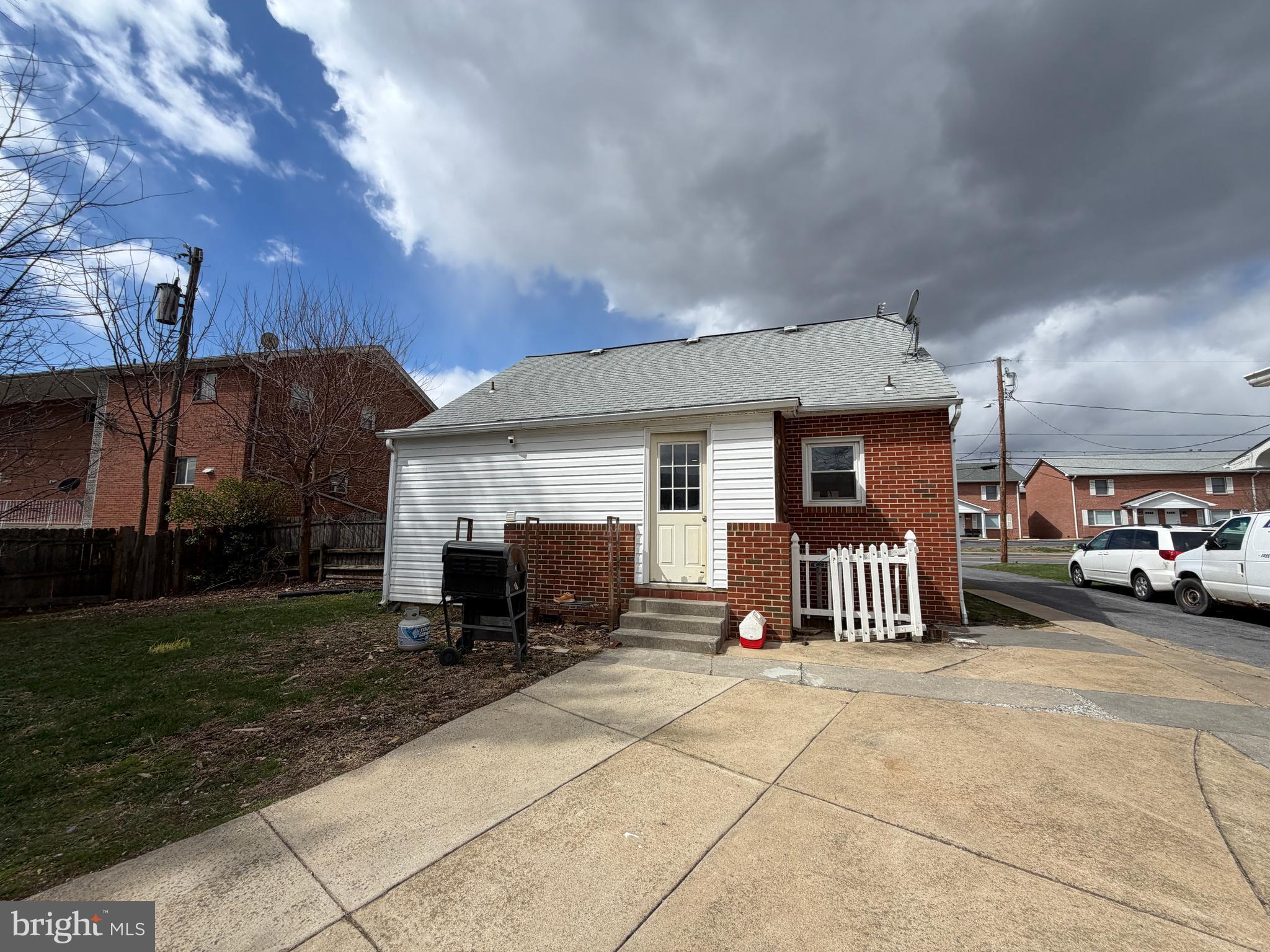 MILTON VALLEY - Residential