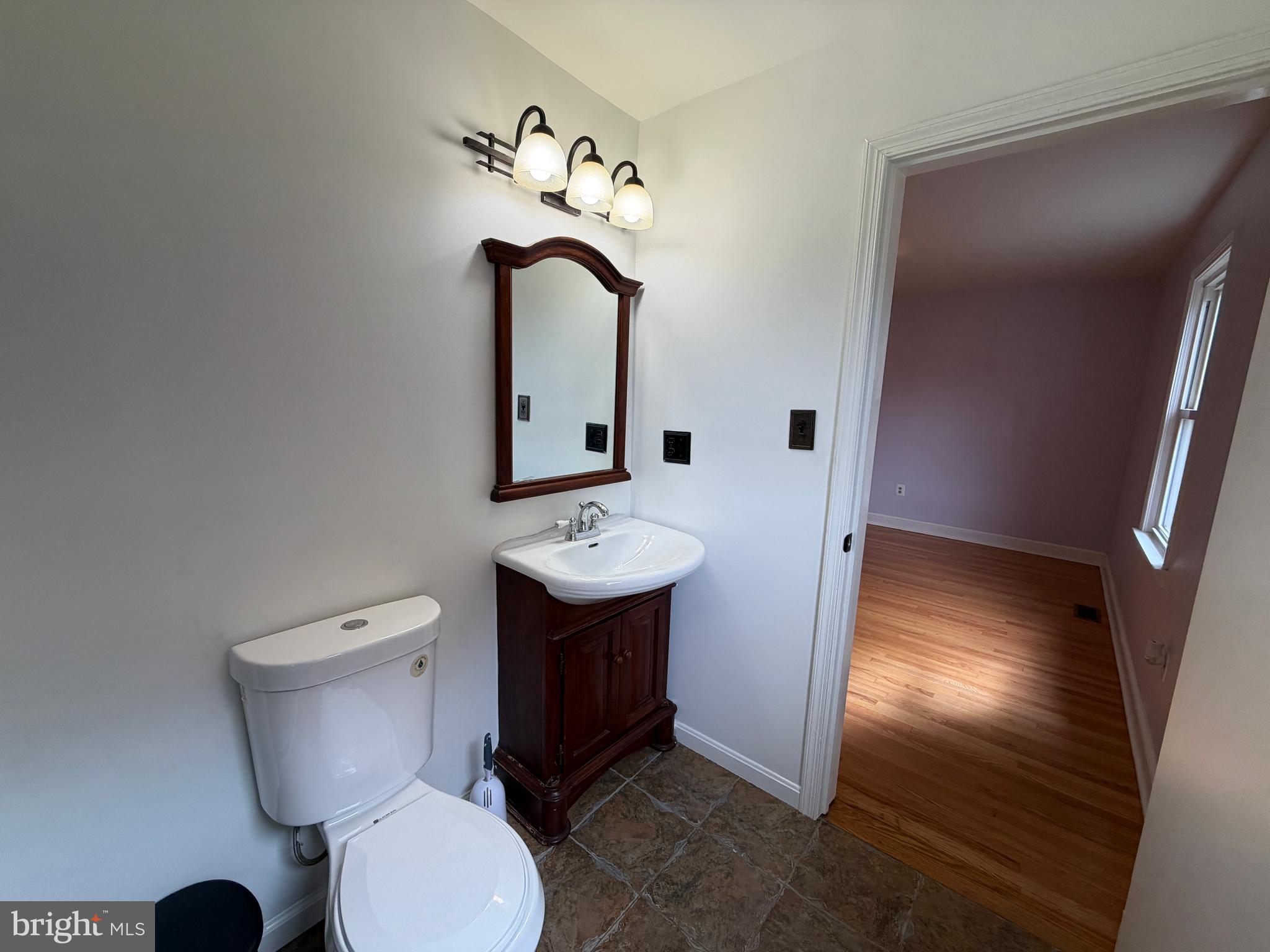 MILTON VALLEY - Residential