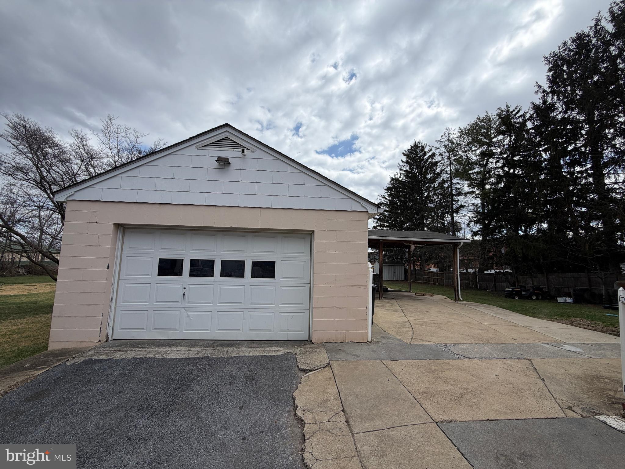 MILTON VALLEY - Residential