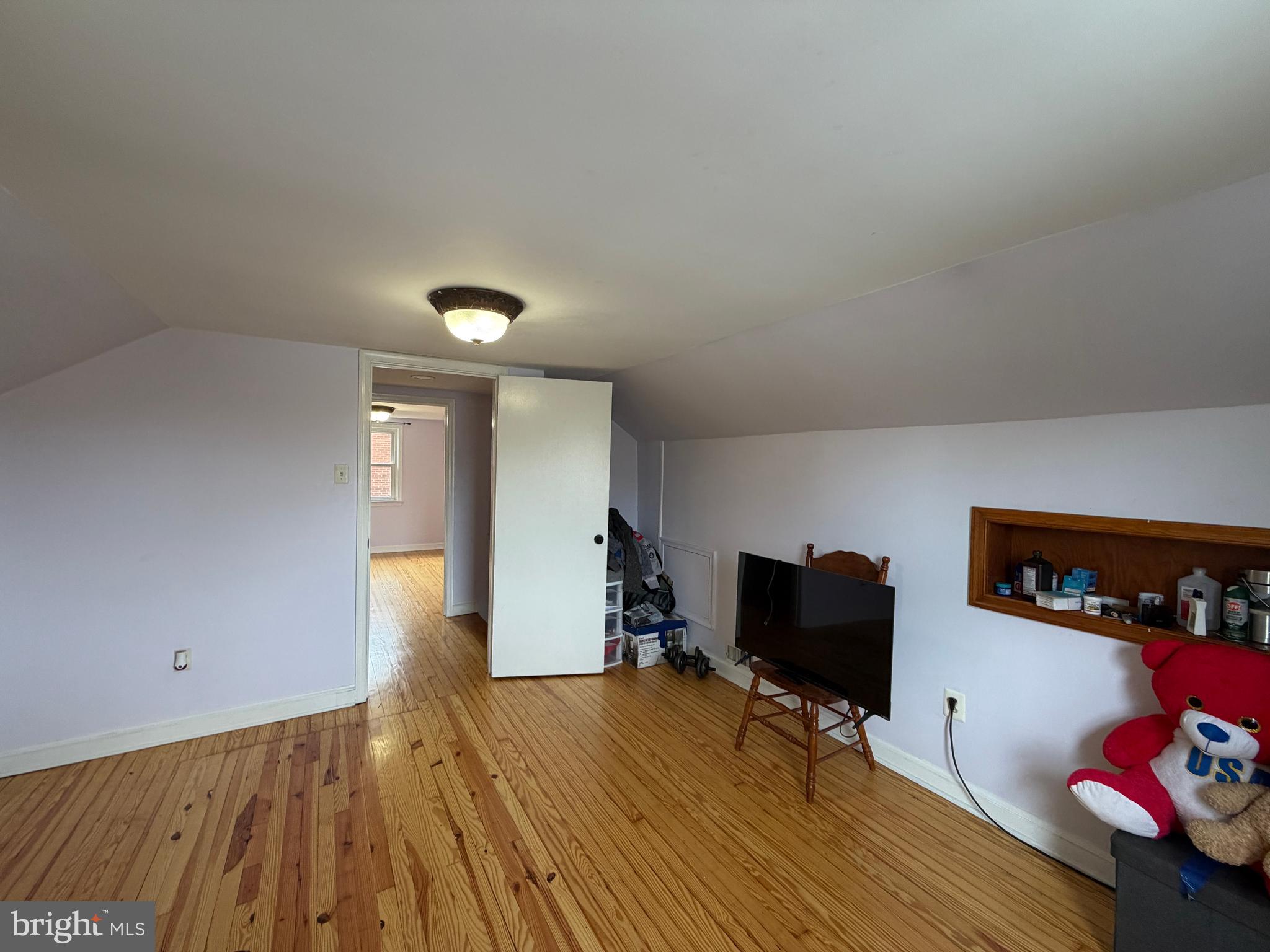 MILTON VALLEY - Residential