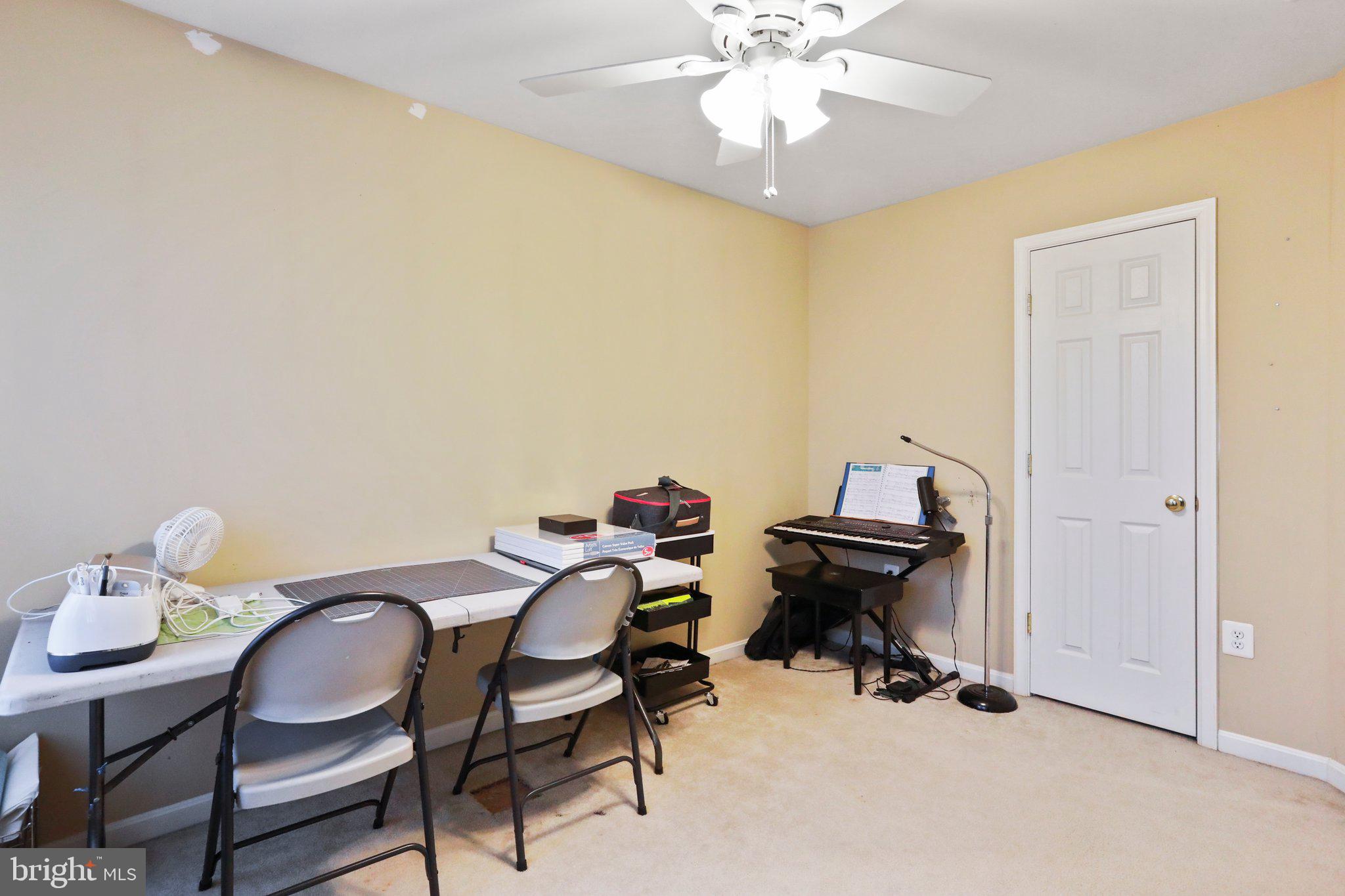 DEMORY FARM - Residential