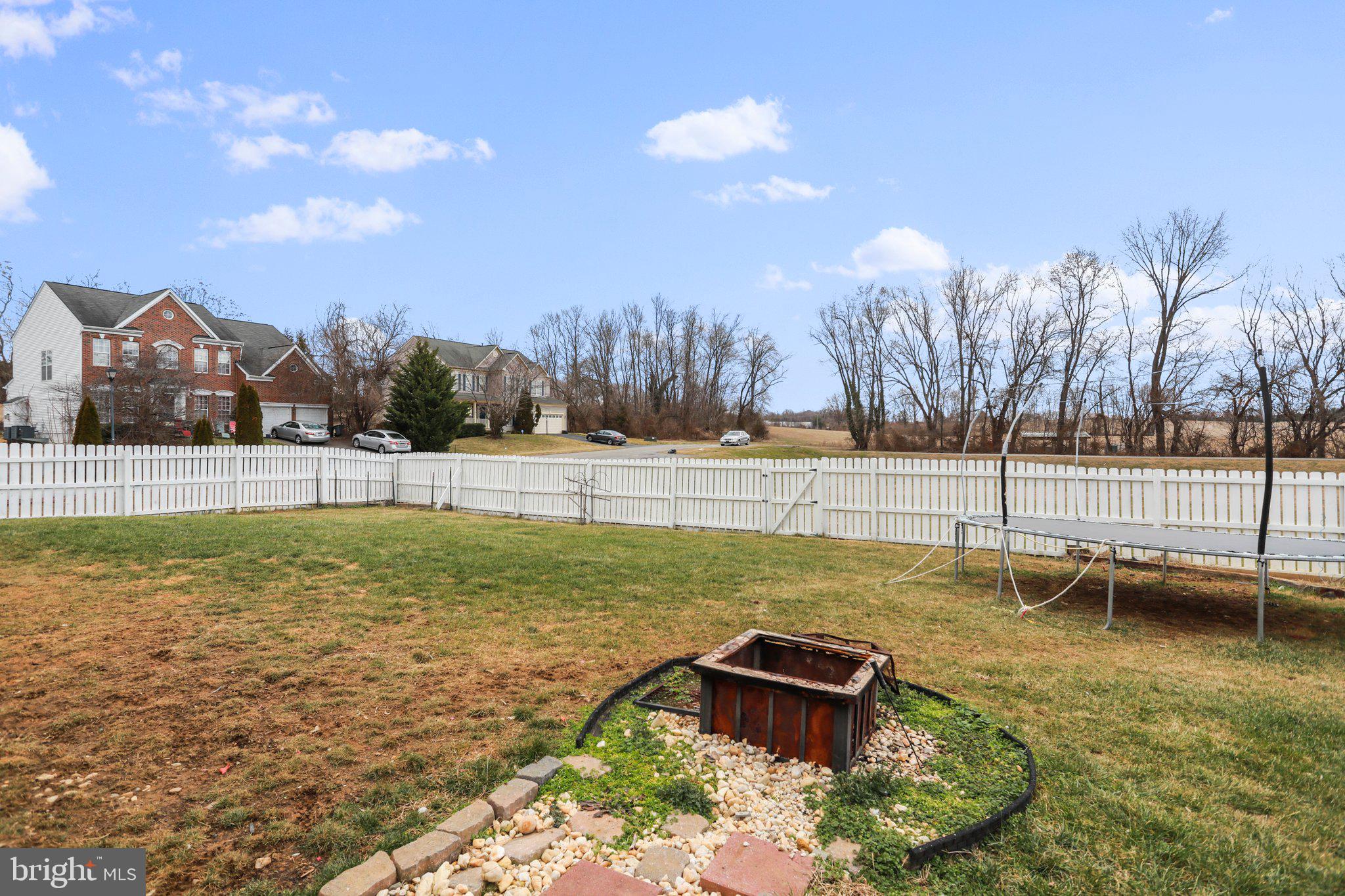 DEMORY FARM - Residential