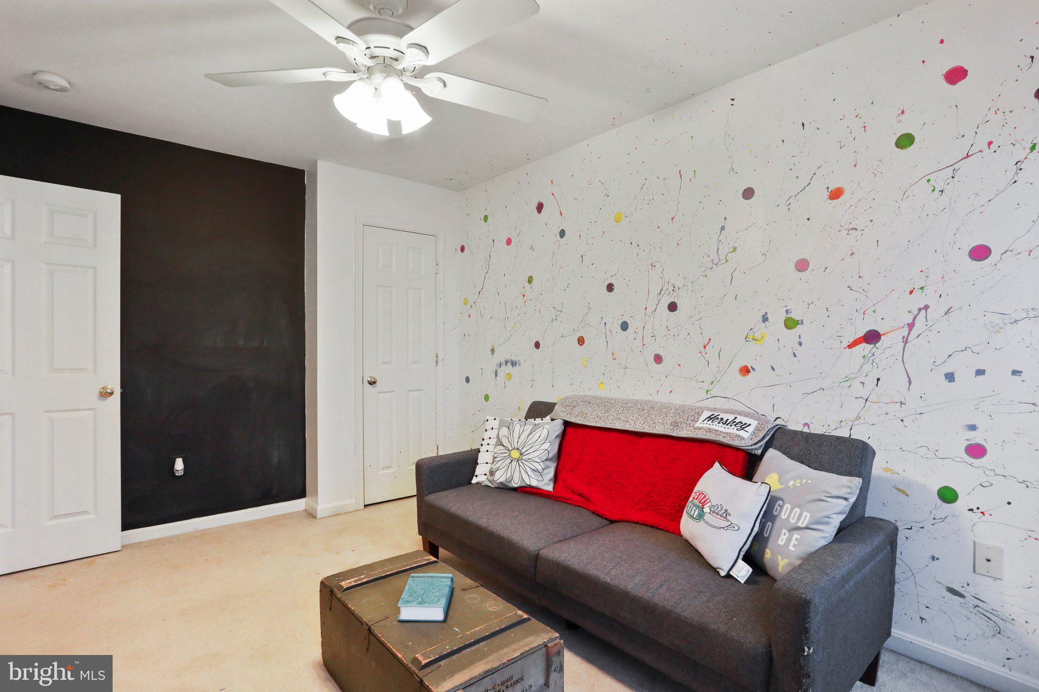 DEMORY FARM - Residential