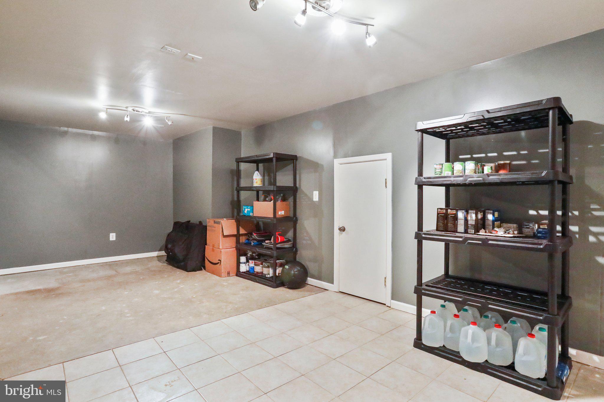 DEMORY FARM - Residential