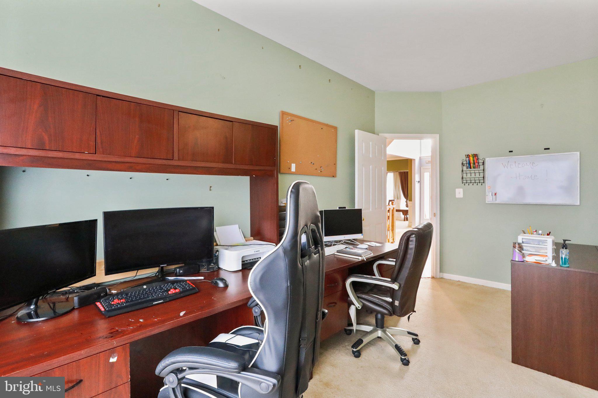 DEMORY FARM - Residential