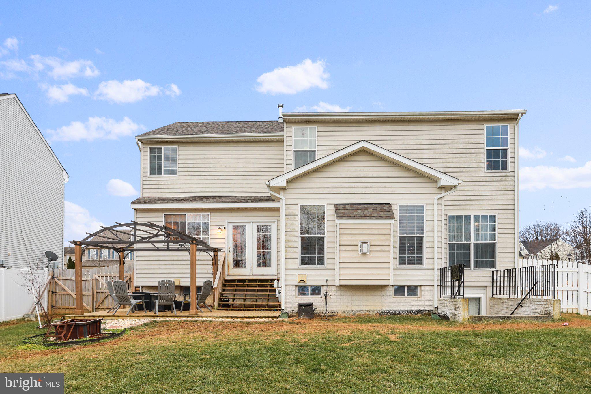 DEMORY FARM - Residential