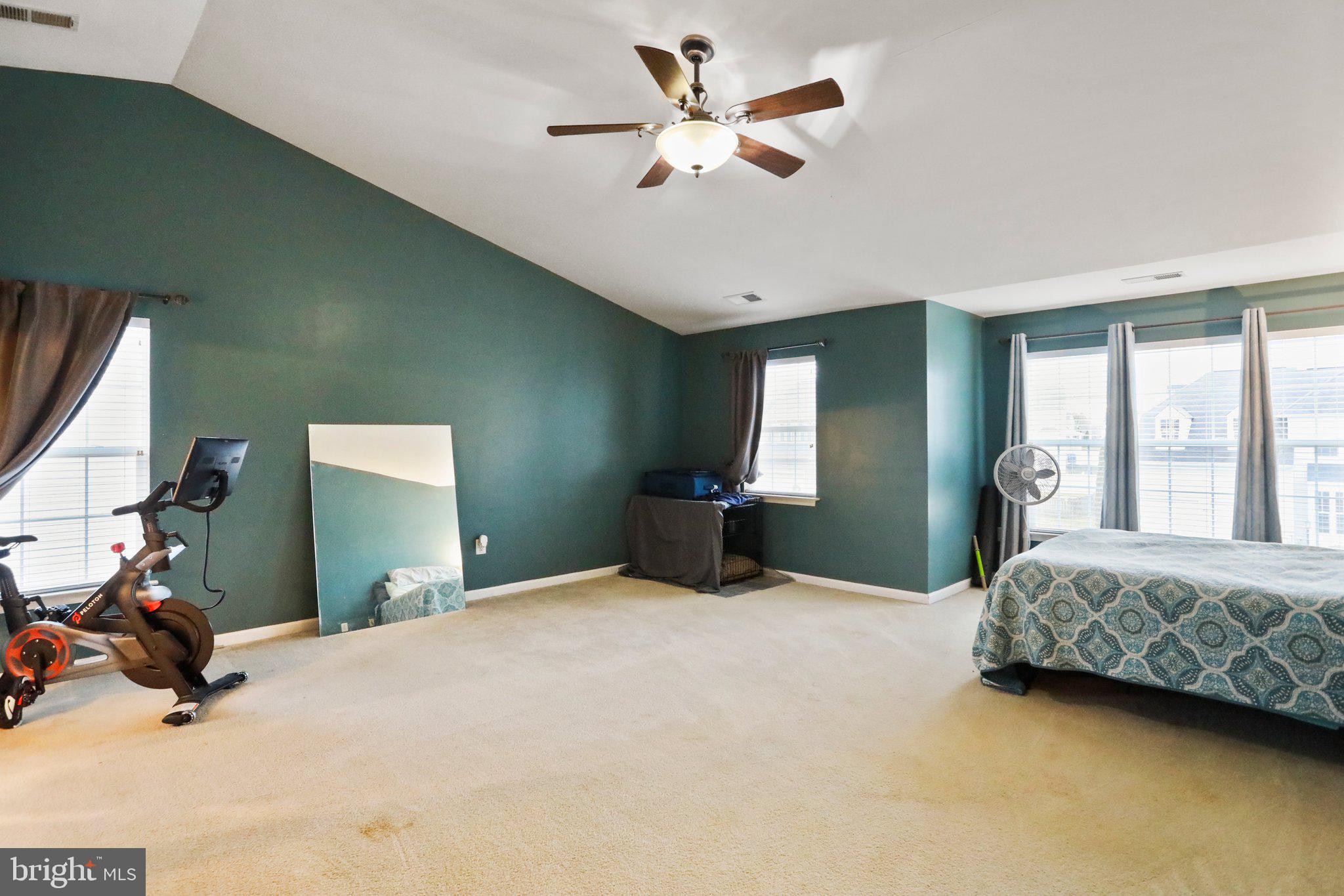 DEMORY FARM - Residential