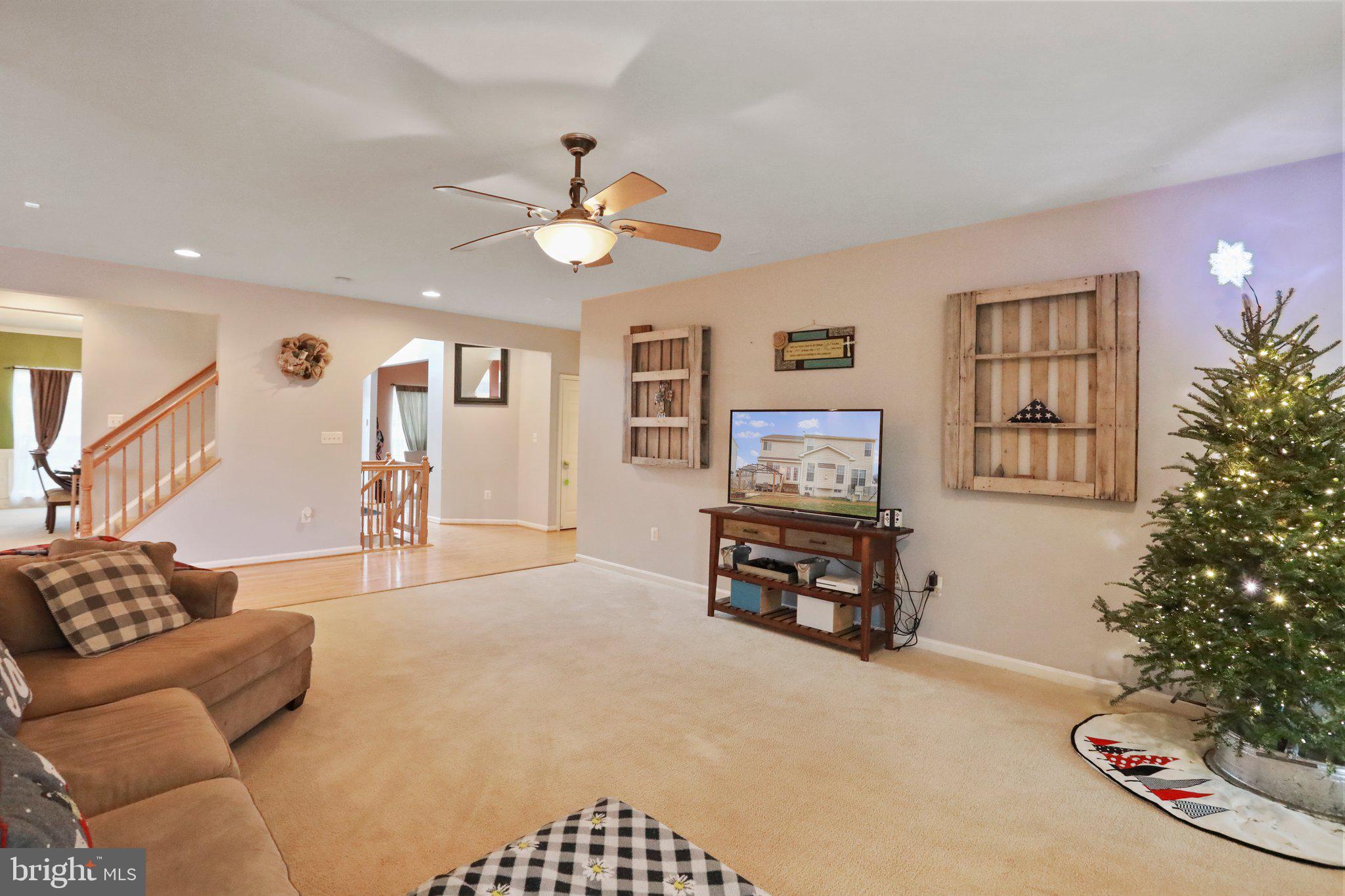 DEMORY FARM - Residential