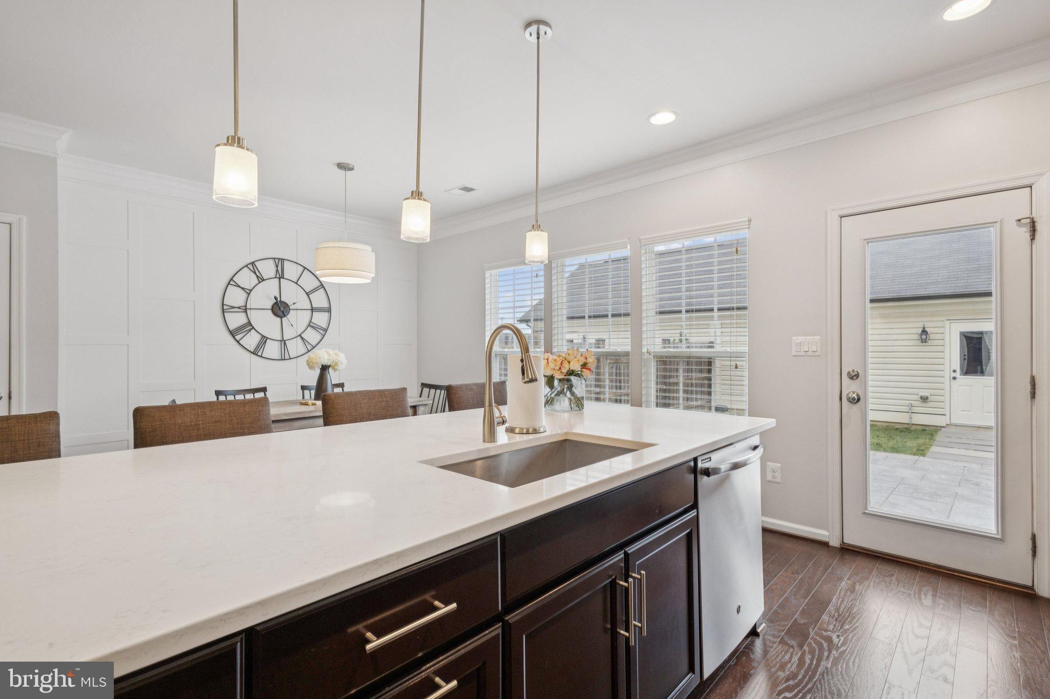 EMBREY MILL - Residential Lease