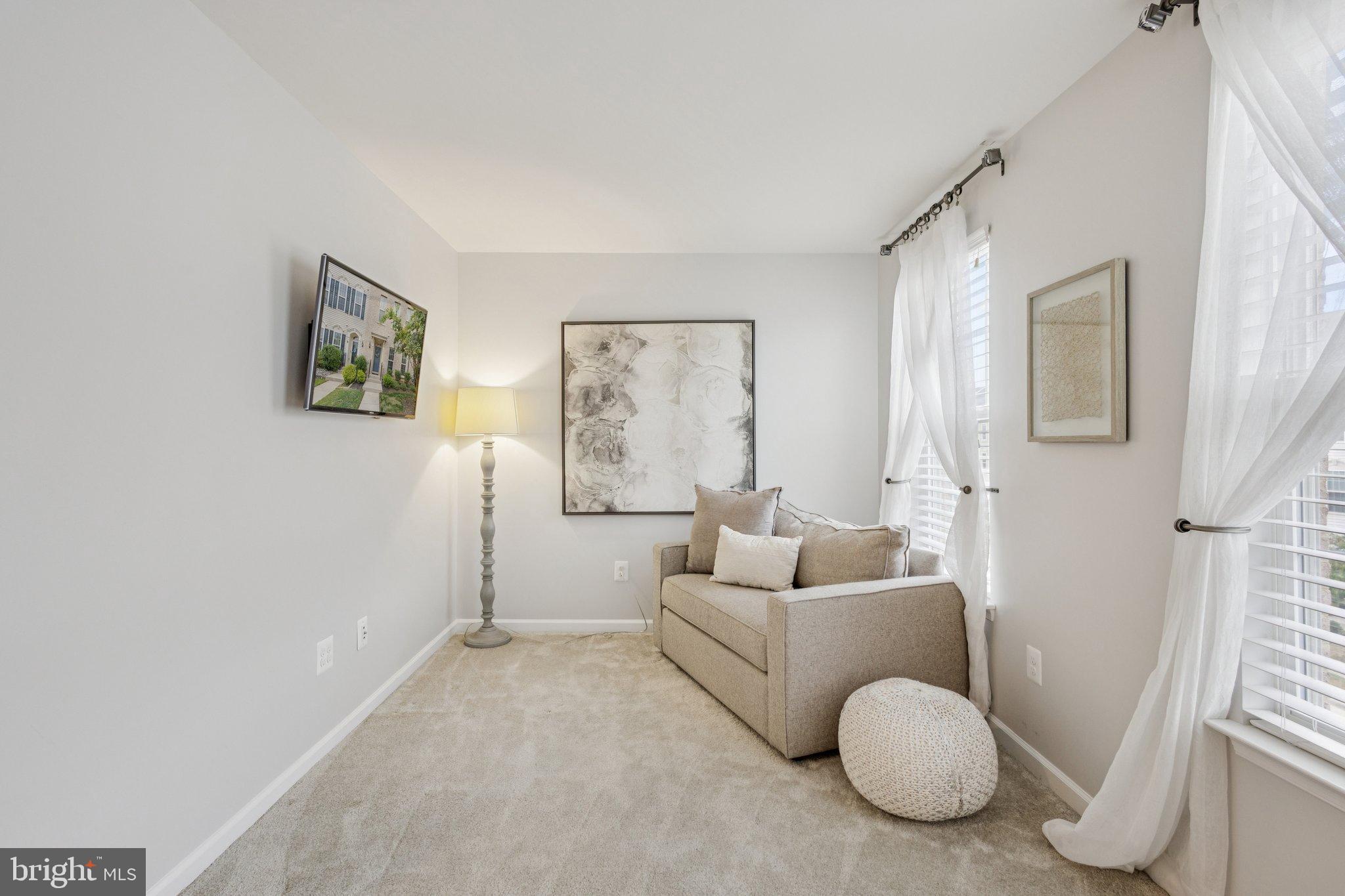 EMBREY MILL - Residential Lease