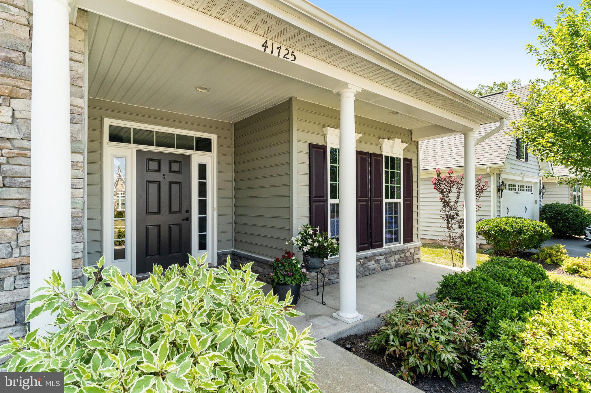 41725 MCCANDLESS COURT