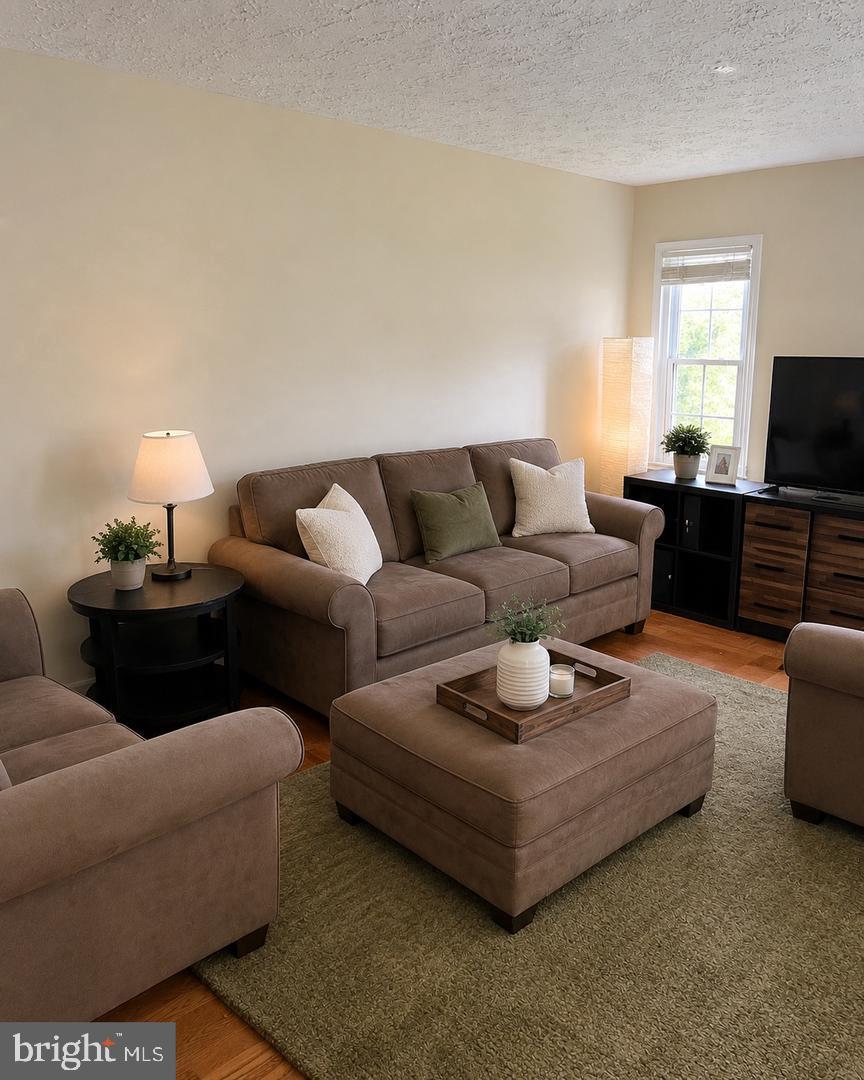 3006 NEW OAK LANE