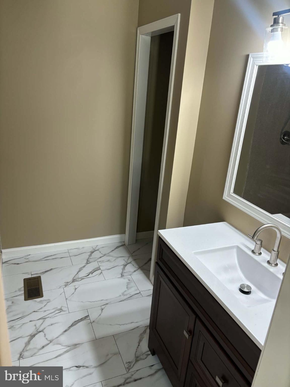 SHIPPENSBURG - Residential