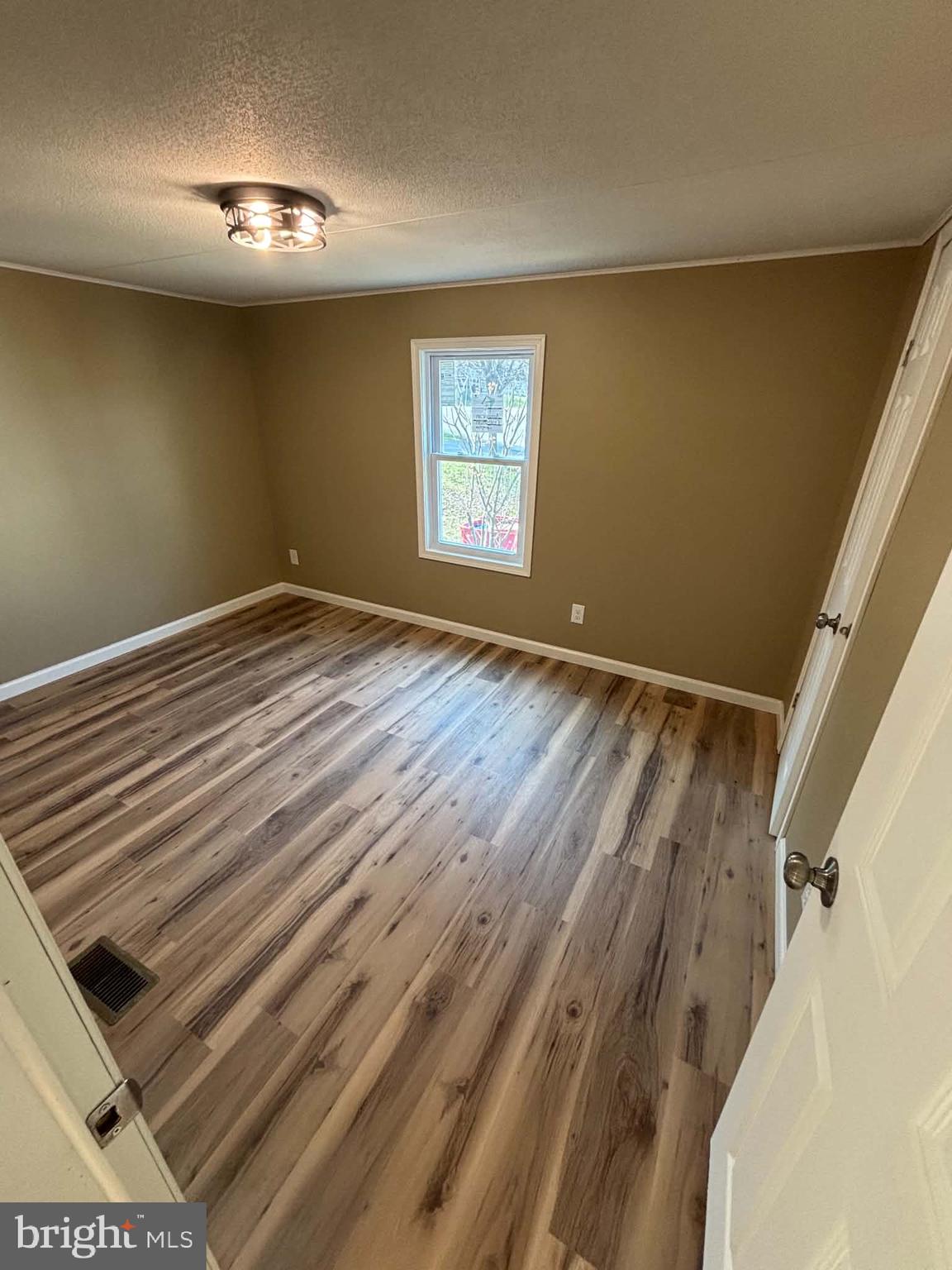 SHIPPENSBURG - Residential