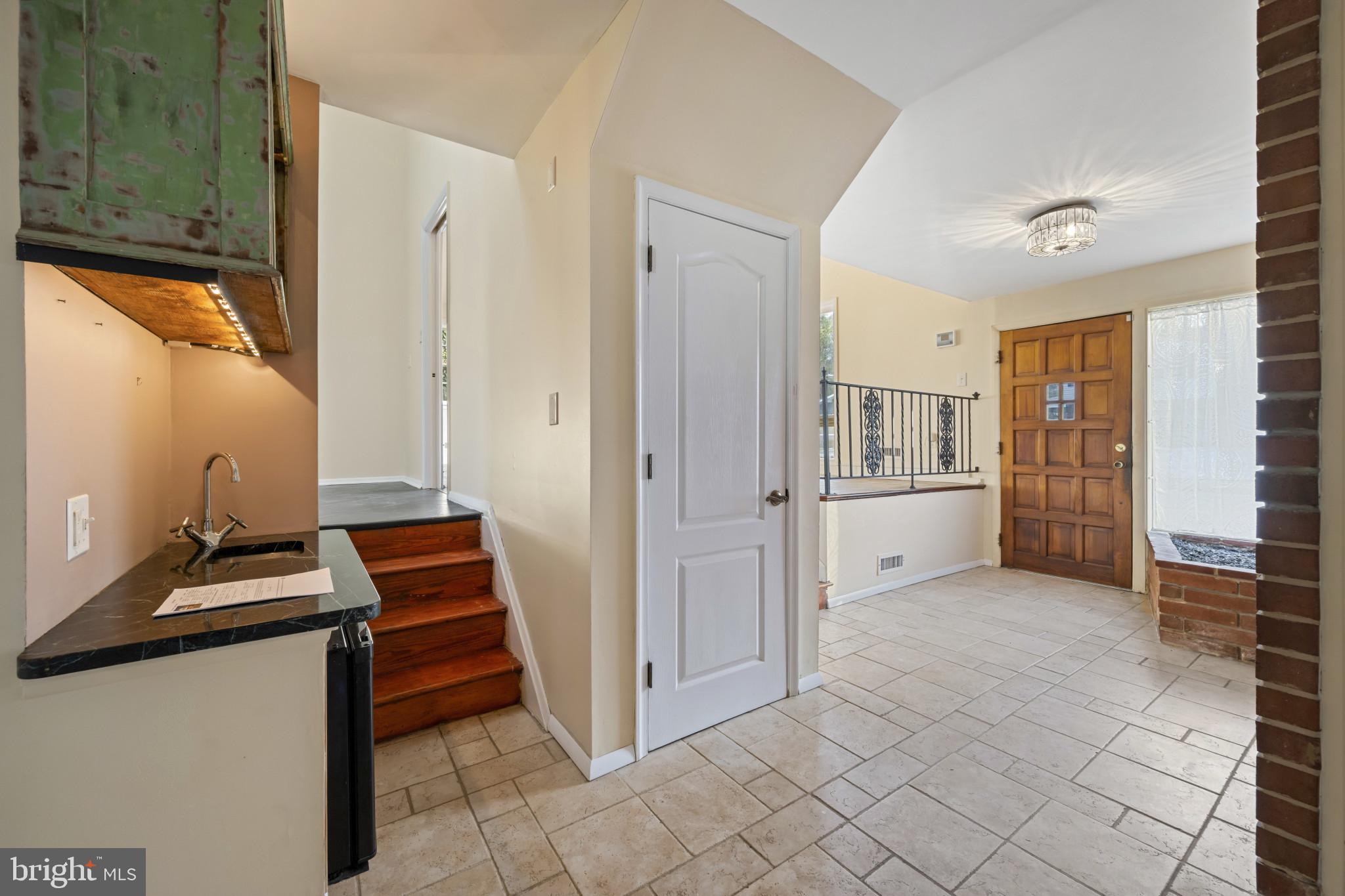 CROMWELL VALLEY - Residential