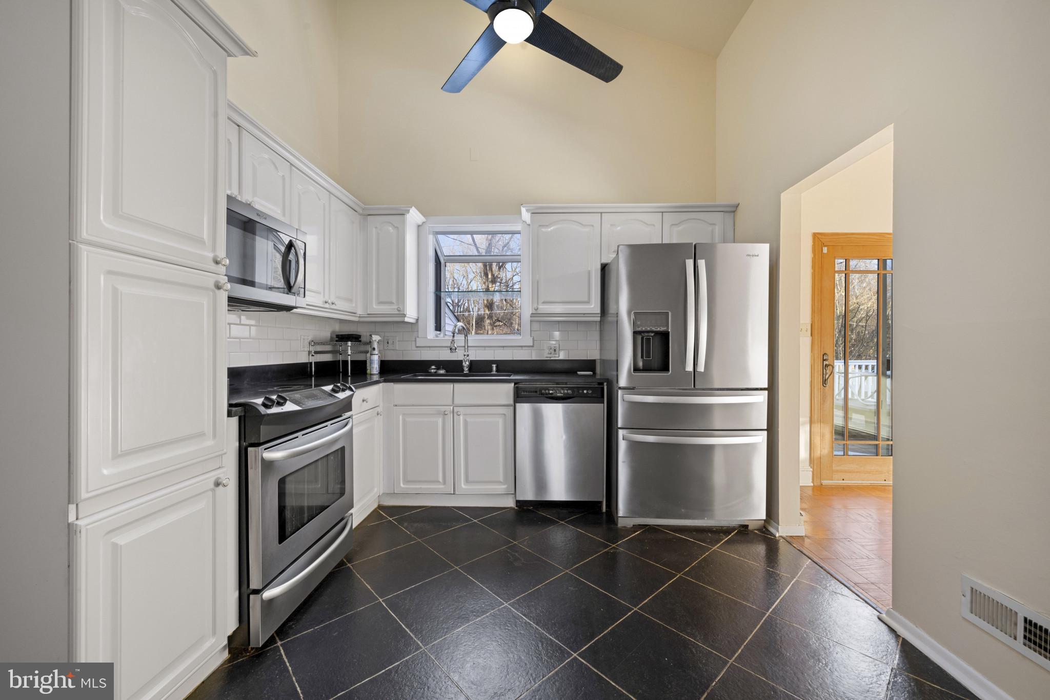 CROMWELL VALLEY - Residential