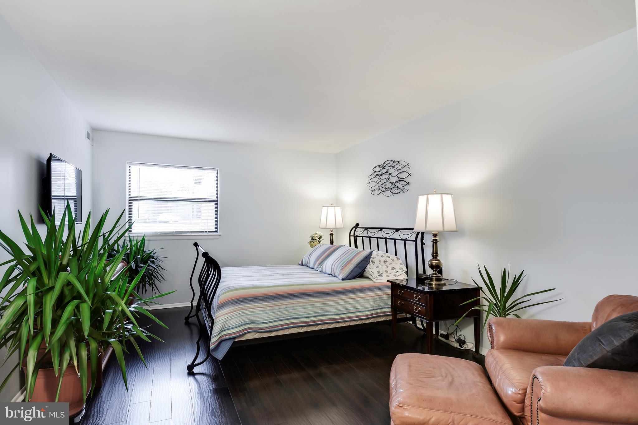 FAIRWINDS ON SEVERN - Residential